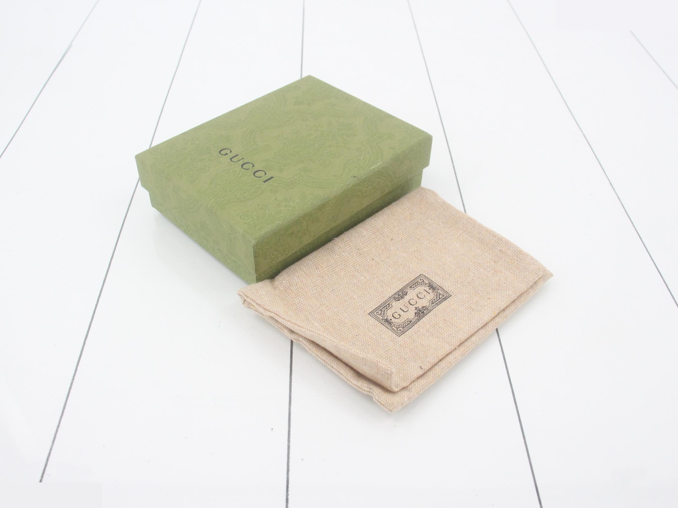 699267 1147 Card Case — view 5