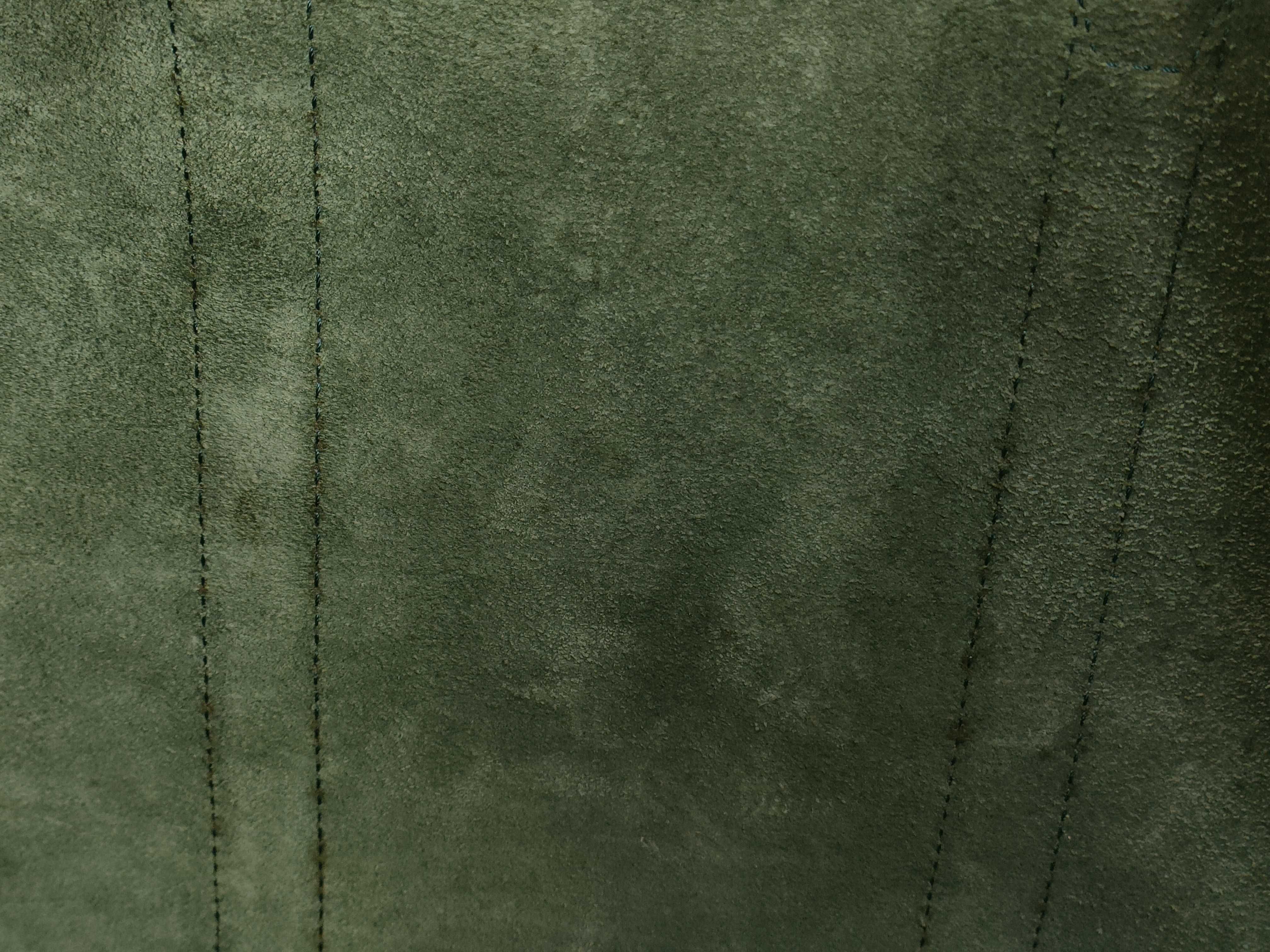 Taiga LV Taiga Kendall GM Boston Bag Epicea M30114 (Shoulder strap not included) — view 15