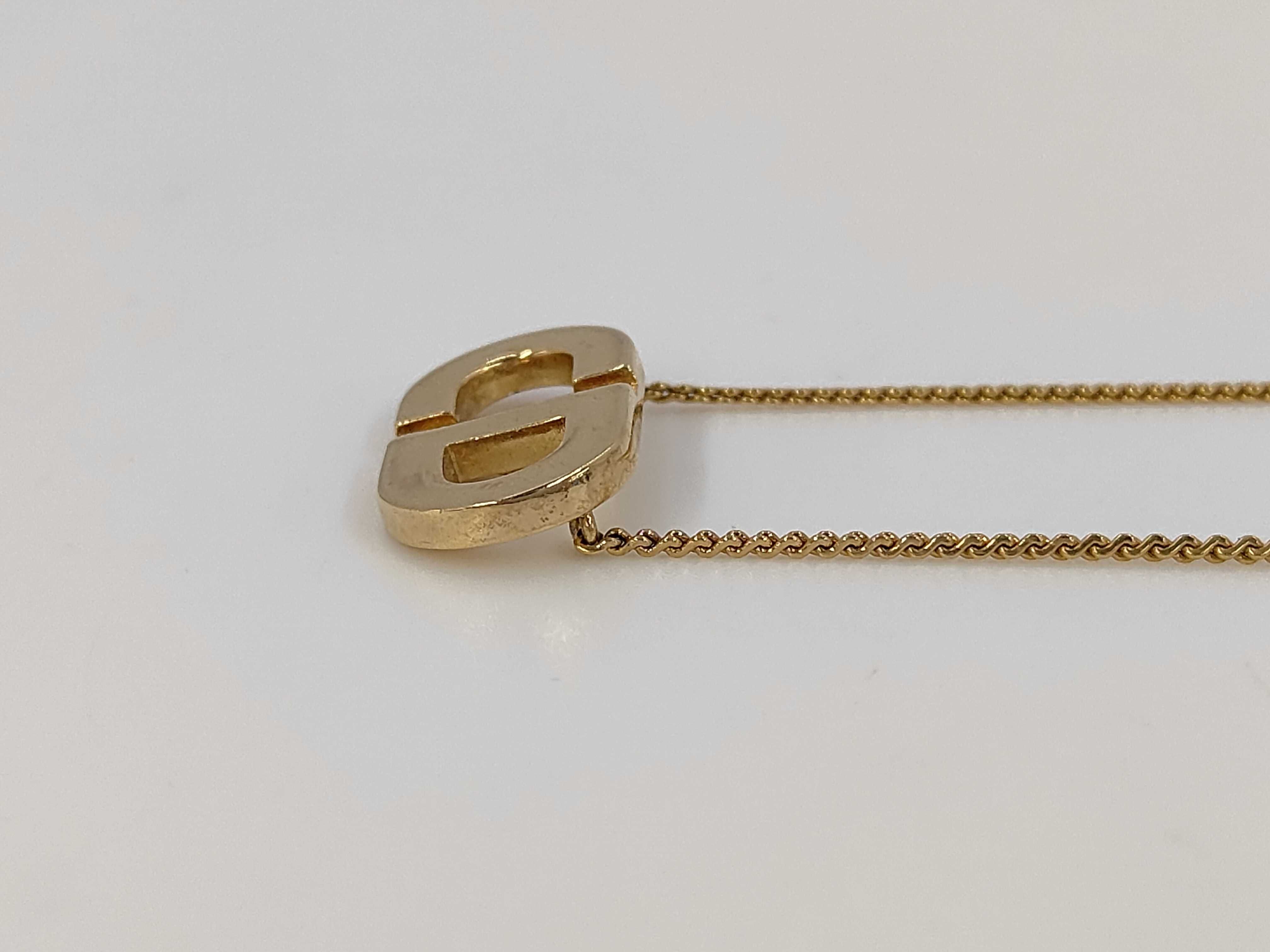 necklace — view 3