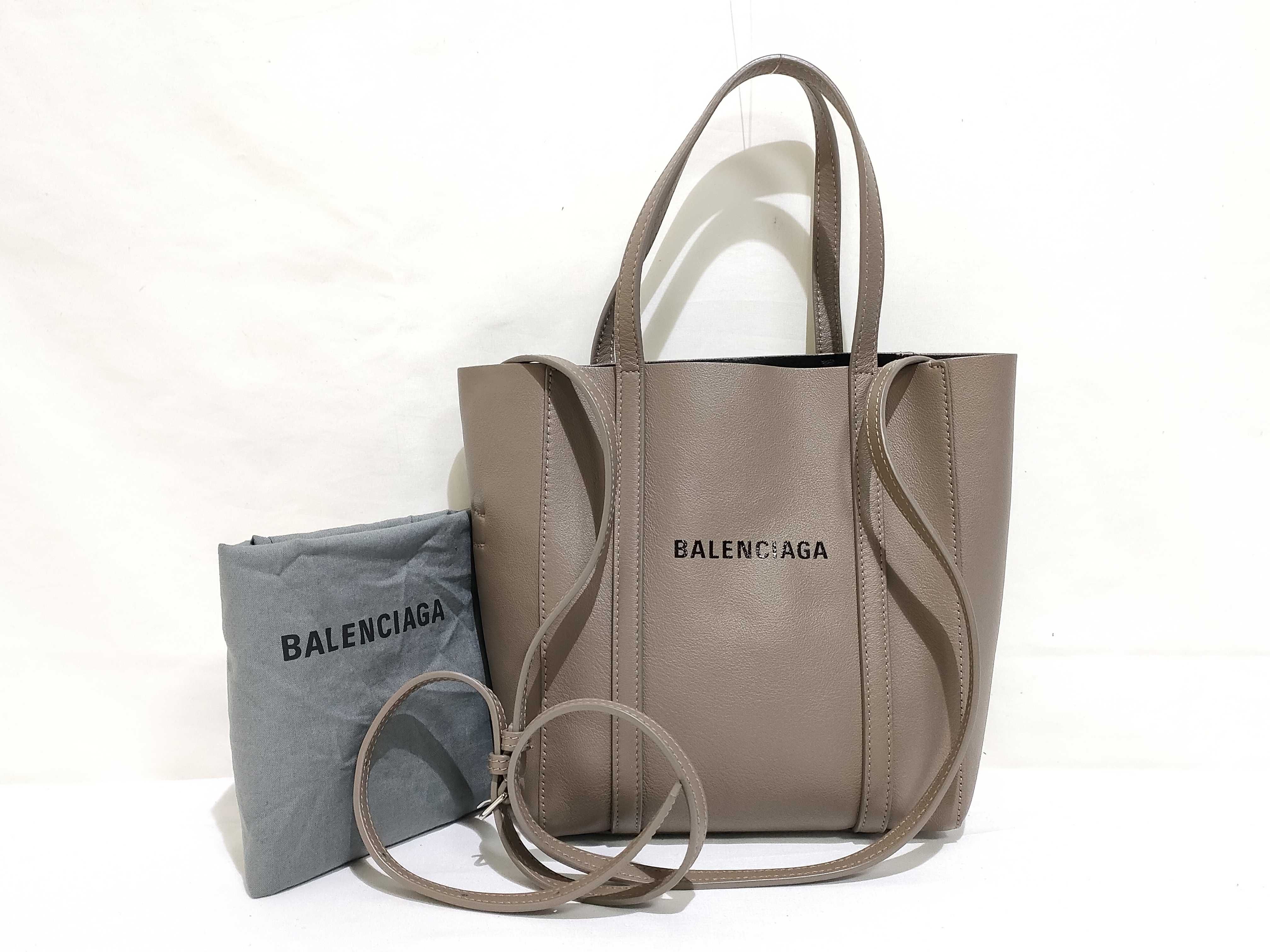 Everyday Tote XXS Leather 2-Way Tote Bag Beige 551815 Tote Bag
