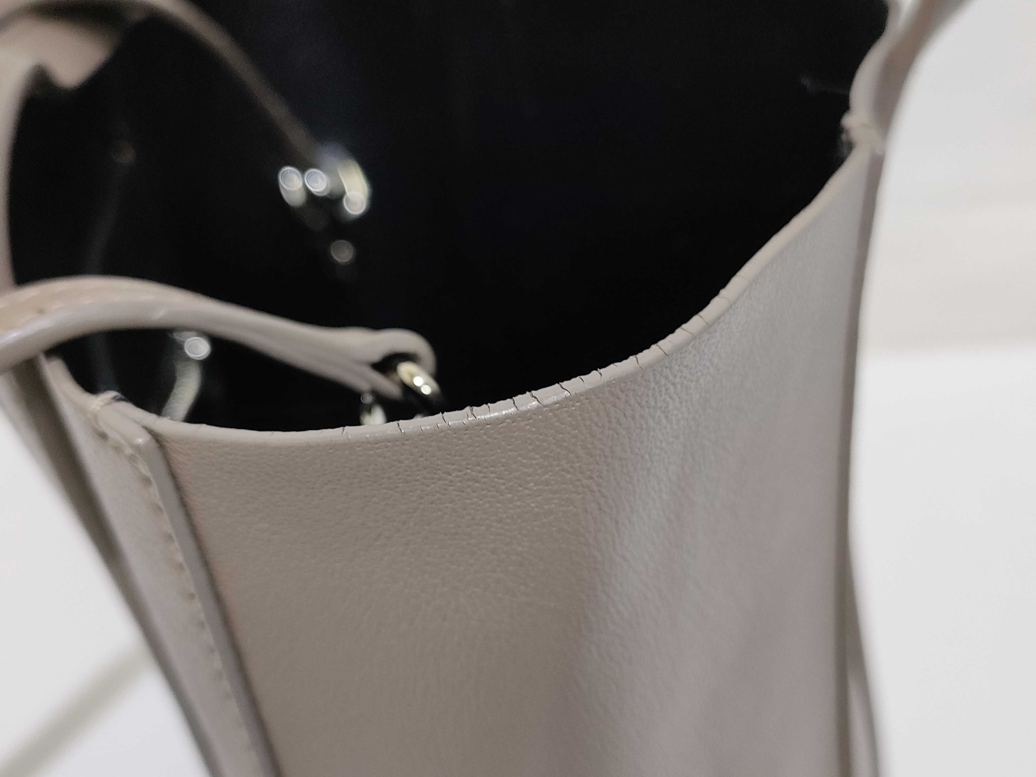 Everyday Tote XXS Leather 2-Way Tote Bag Beige 551815 Tote Bag — view 12