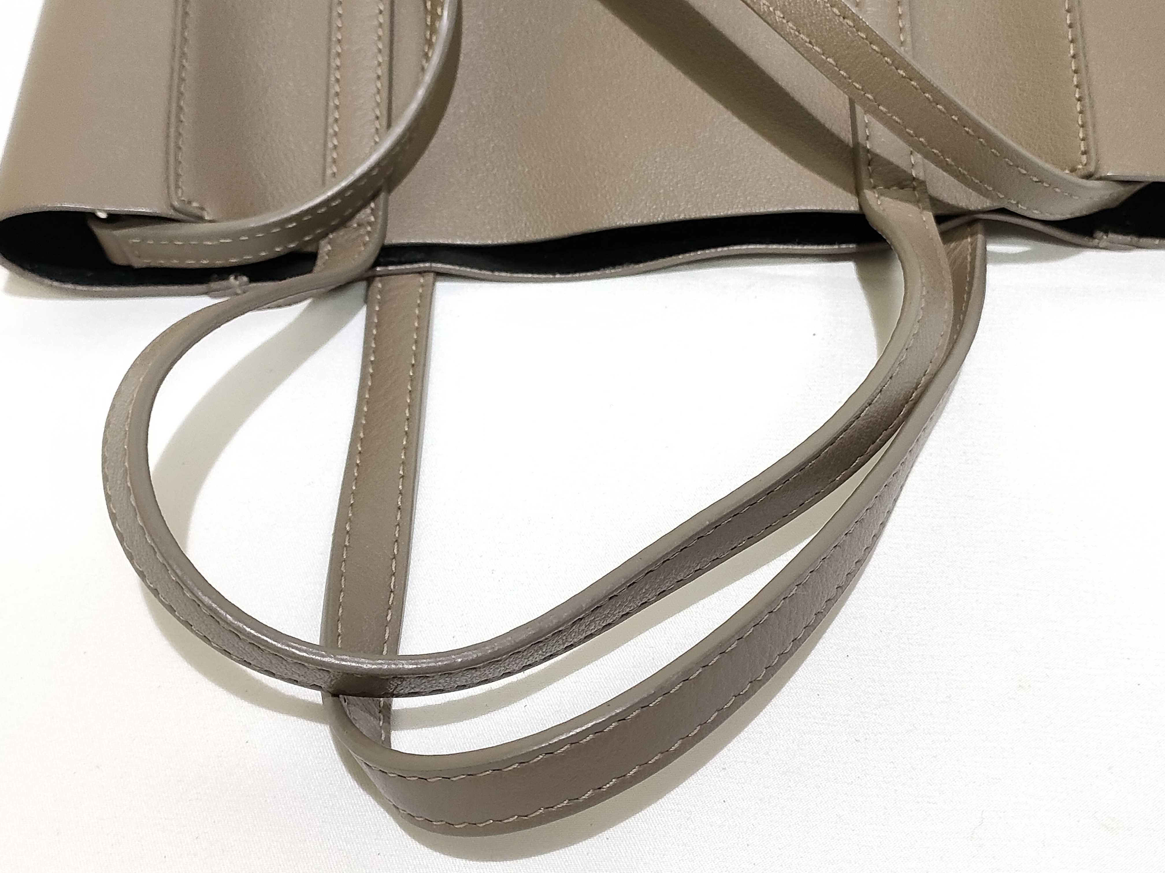 Everyday Tote XXS Leather 2-Way Tote Bag Beige 551815 Tote Bag — view 3