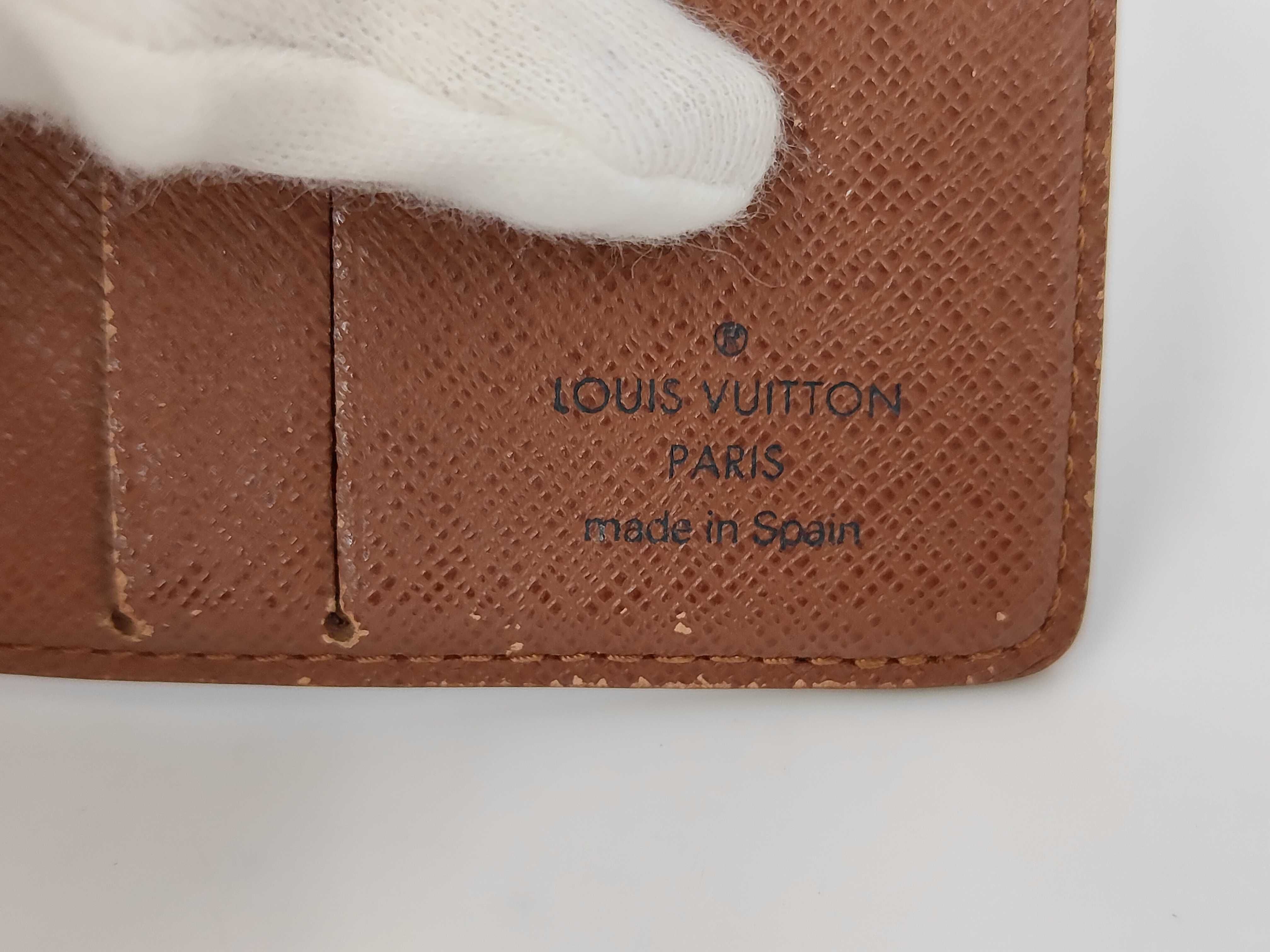 wallet — view 5