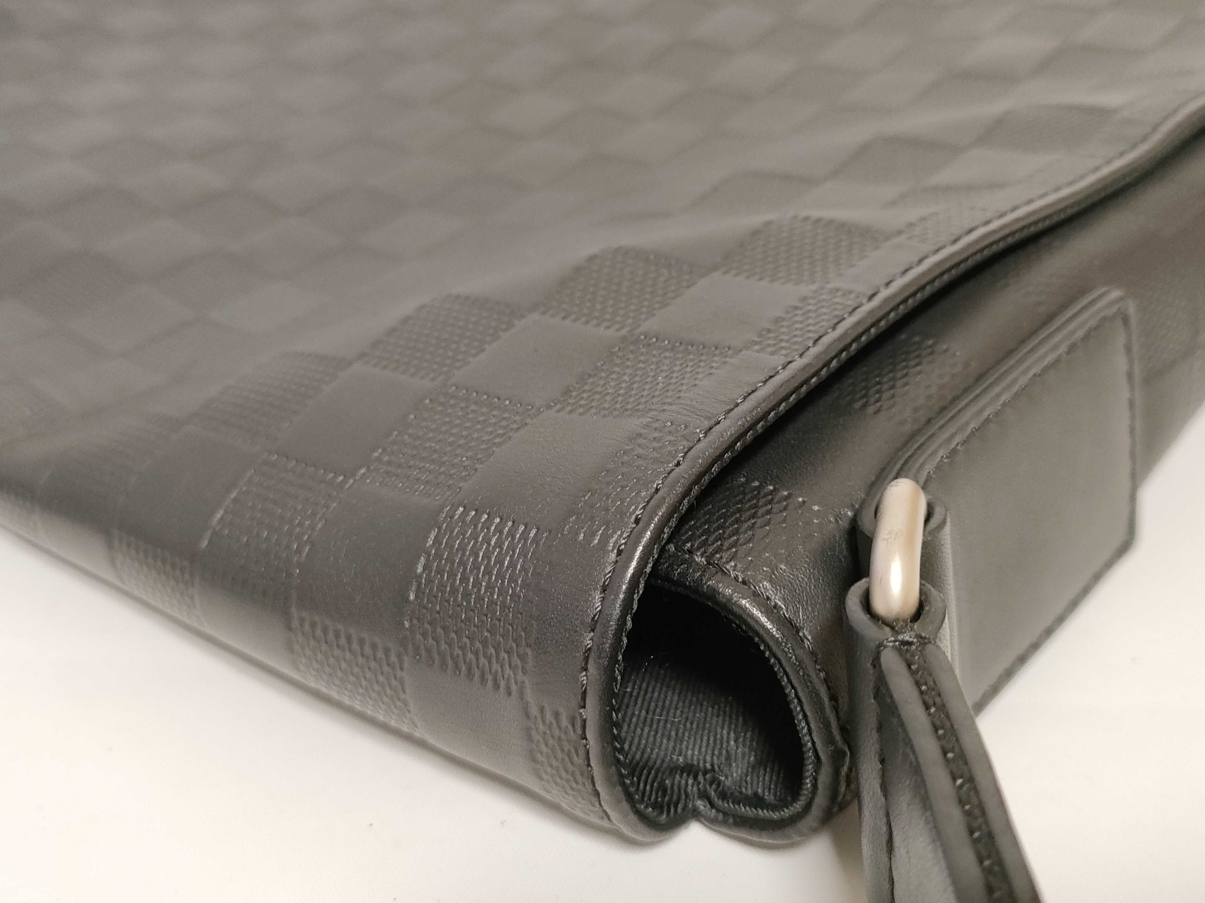 Damier Infini District MM N41038 Navy x Black Shoulder Bag (RFID responsive) — view 14