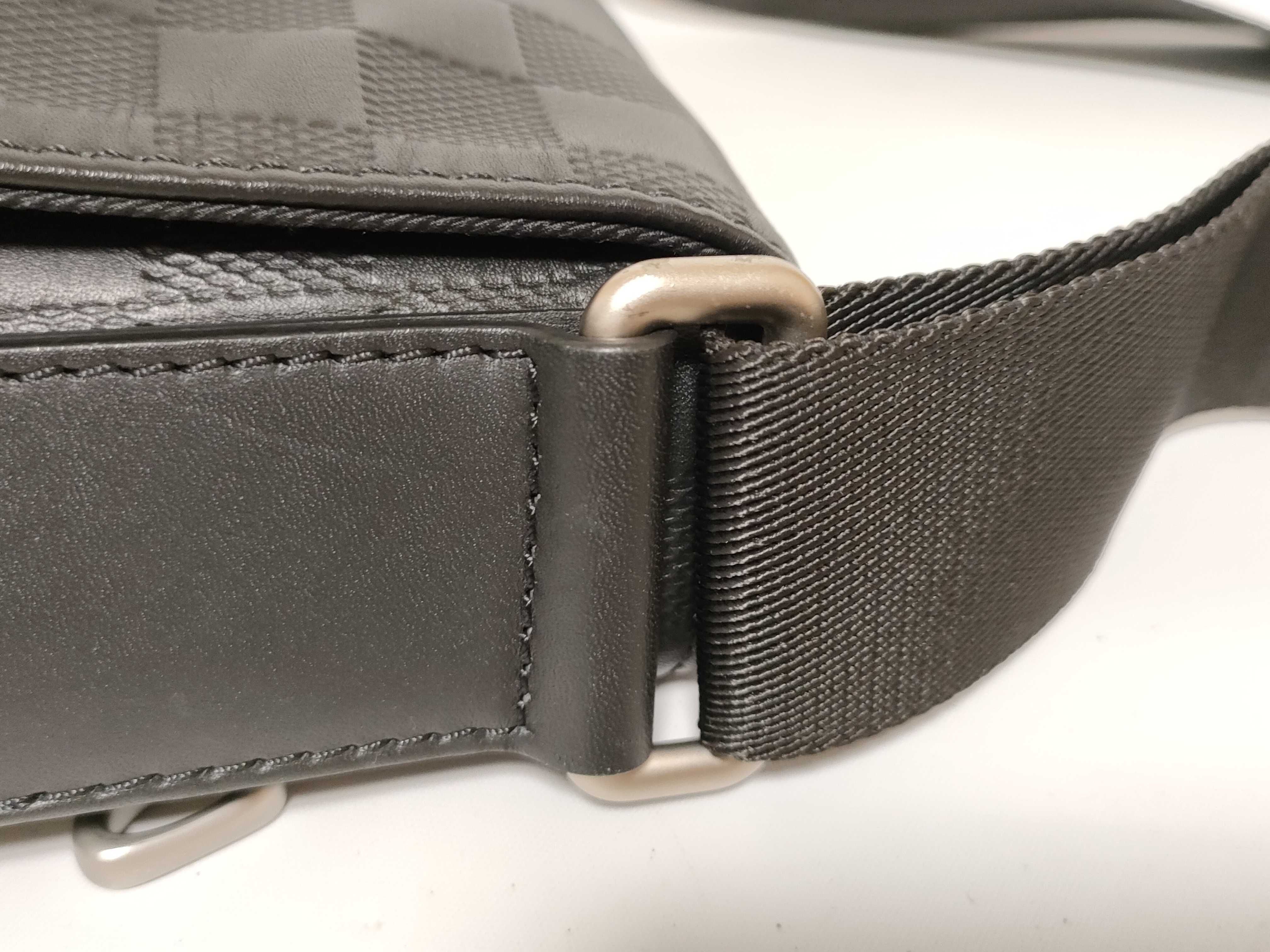 Damier Infini District MM N41038 Navy x Black Shoulder Bag (RFID responsive) — view 5