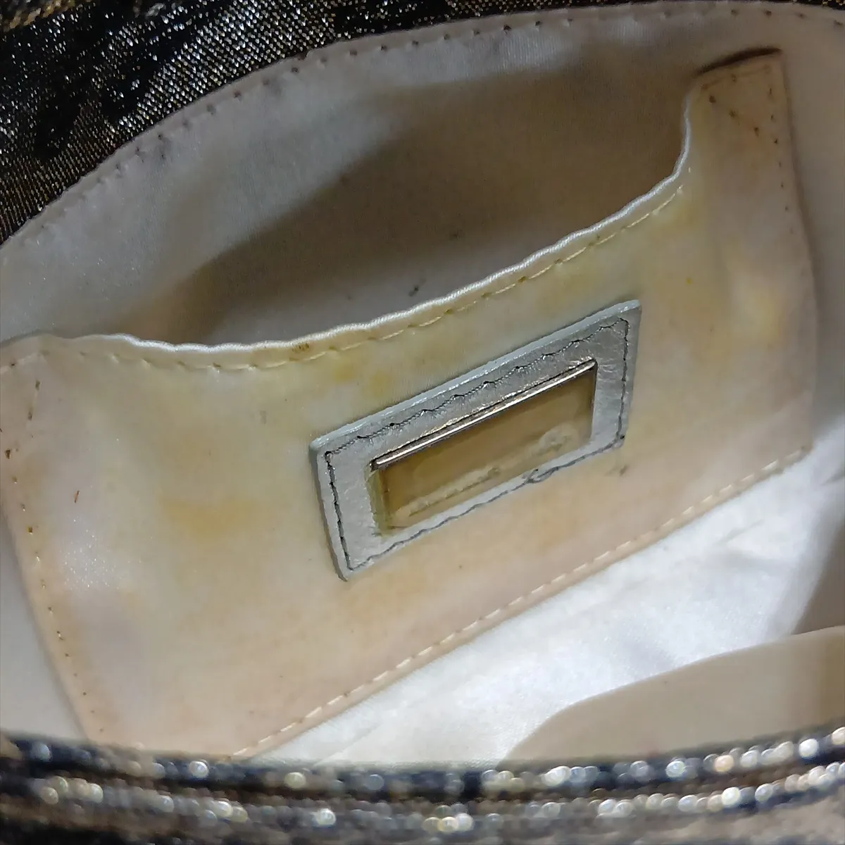 Mini Mamma Satin x Beaded Shoulder Bag Silver. Data is being retrieved. Please wait a few seconds and try cutting or copying again. — view 14