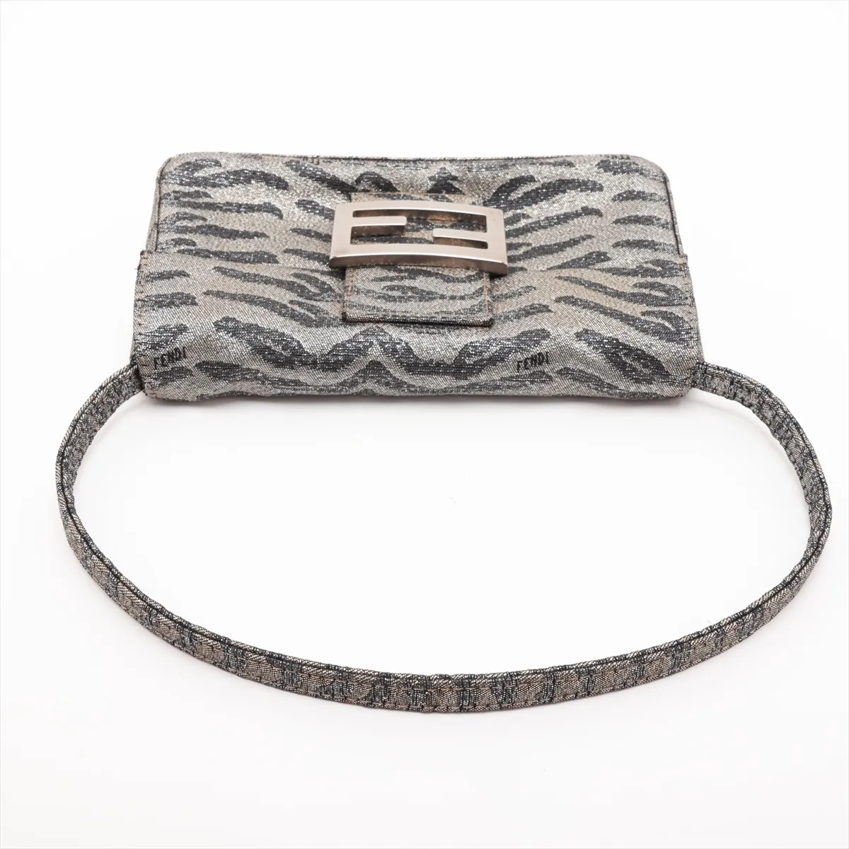 Mini Mamma Satin x Beaded Shoulder Bag Silver. Data is being retrieved. Please wait a few seconds and try cutting or copying again. — view 5