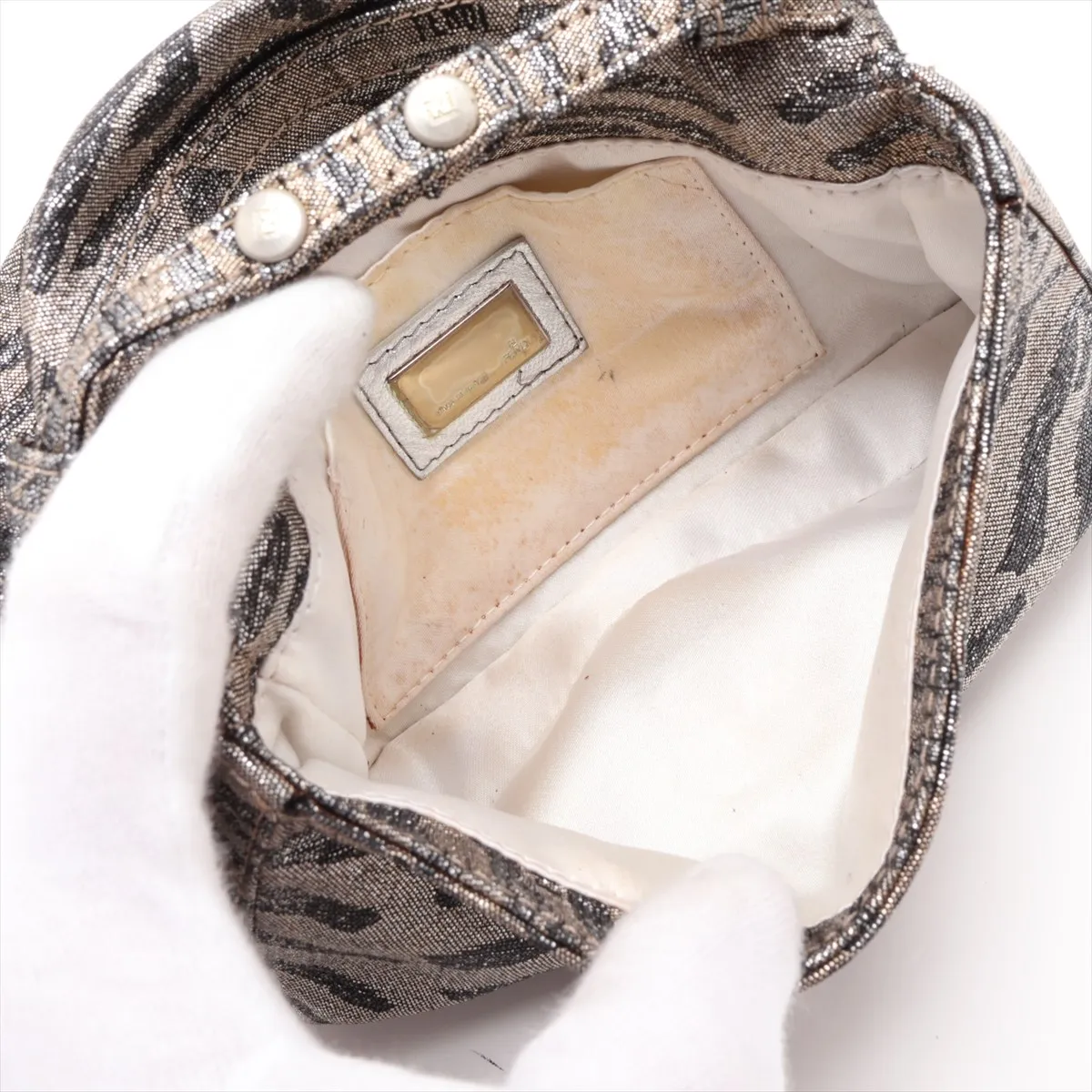 Mini Mamma Satin x Beaded Shoulder Bag Silver. Data is being retrieved. Please wait a few seconds and try cutting or copying again. — view 7