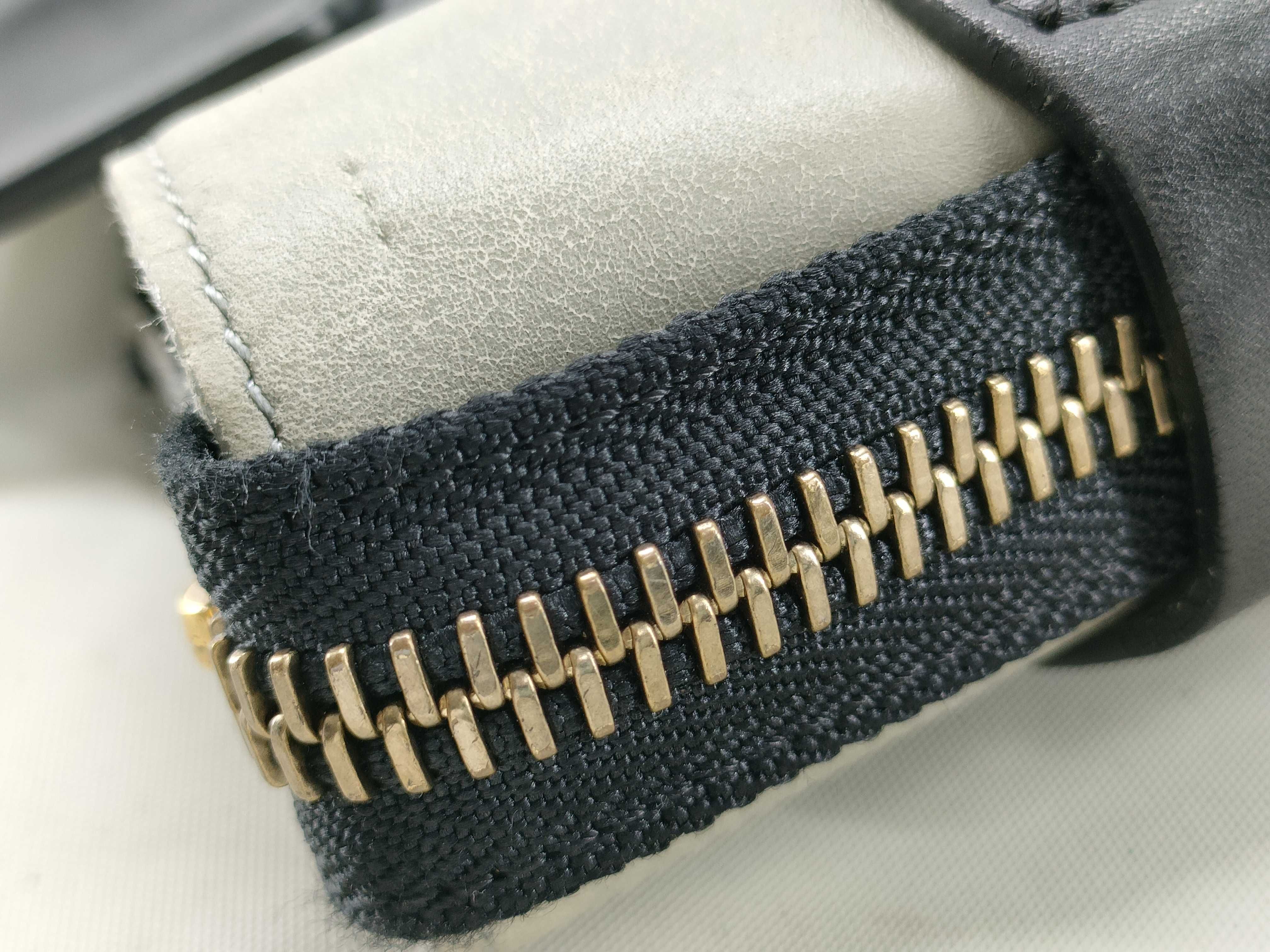Luggage Micro/Leather Handbag — view 10
