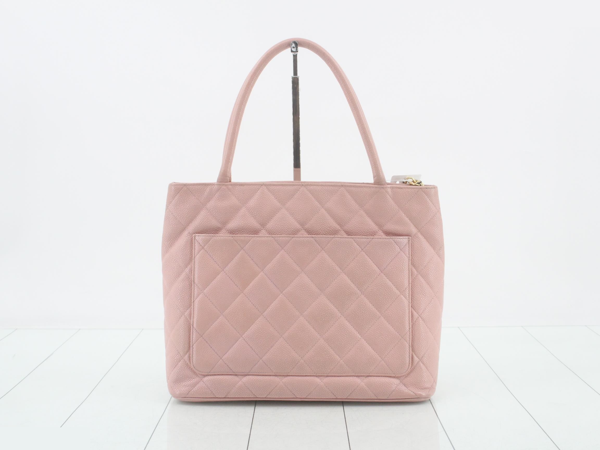 Caviar Skin Coco Mark G Medal Reissue Tote Bag — view 2