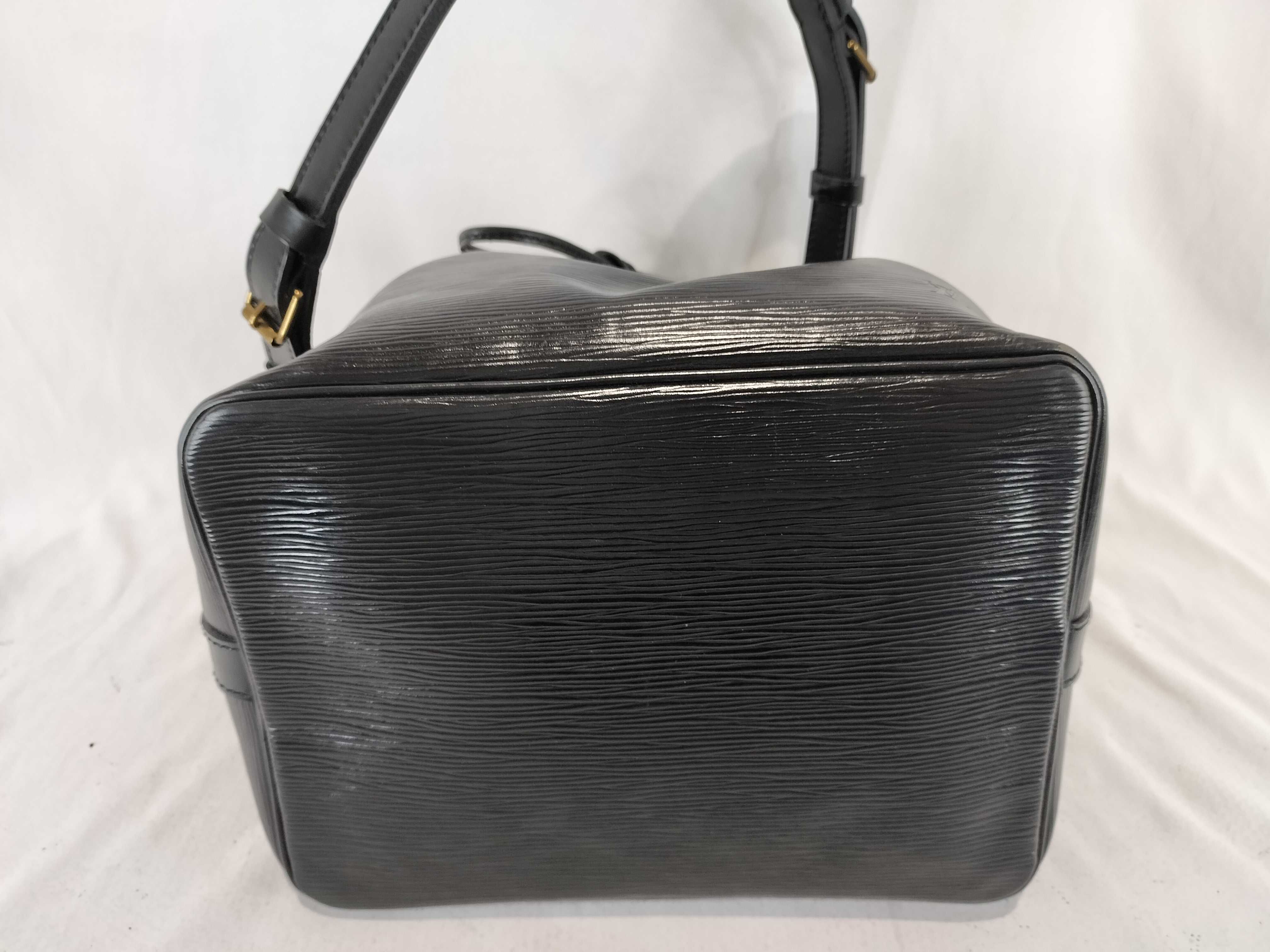 Epi Noé Shoulder Bag — view 7