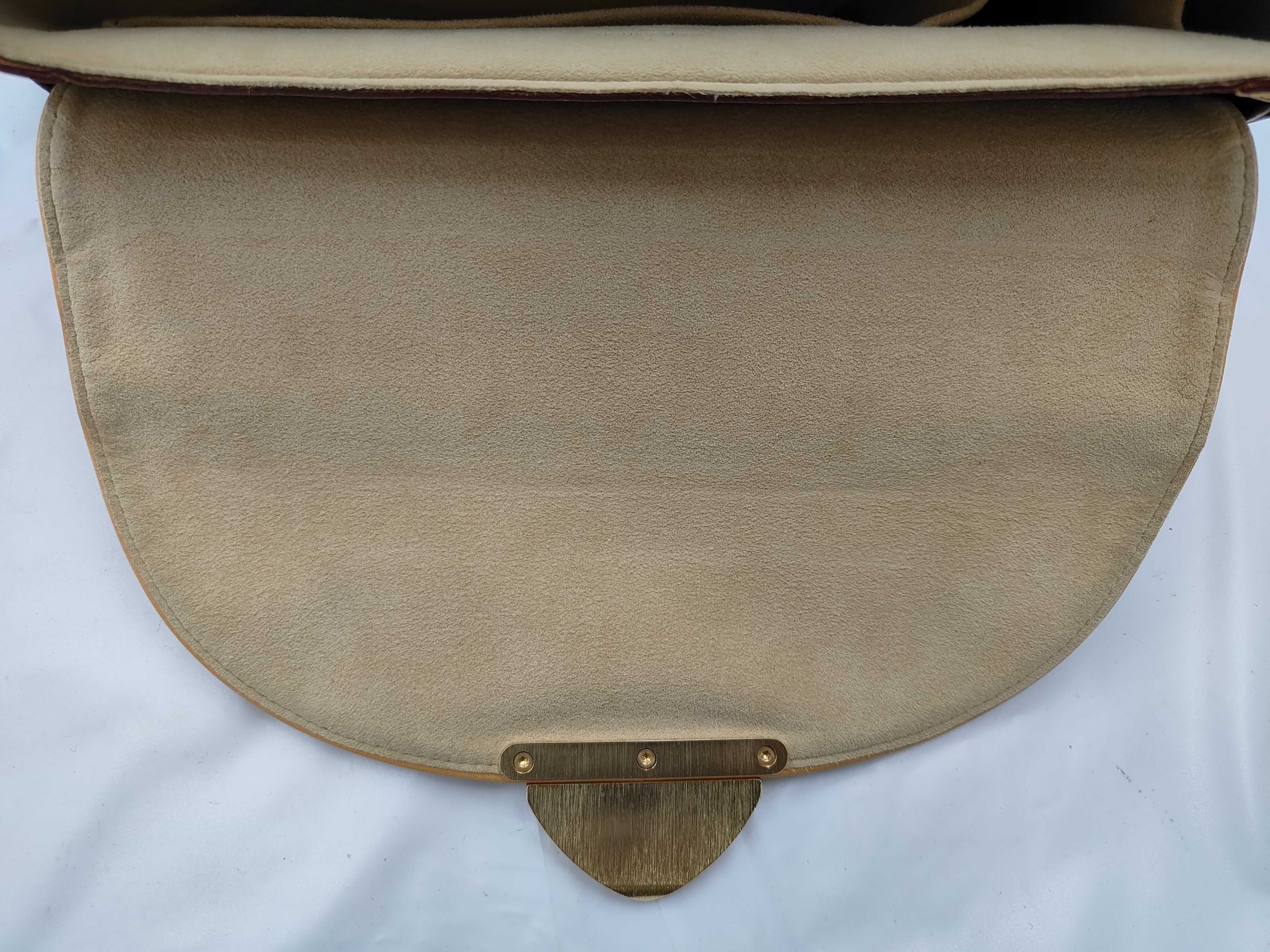 Monogram Beverly MM M40121 Handbag — view 6