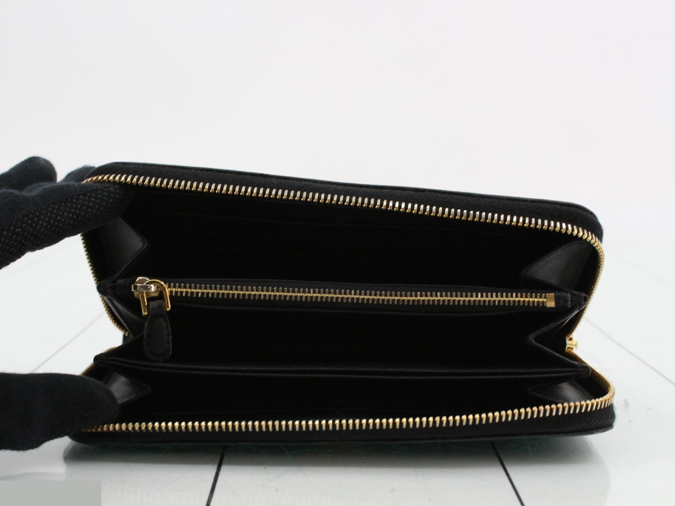 long wallet — view 4