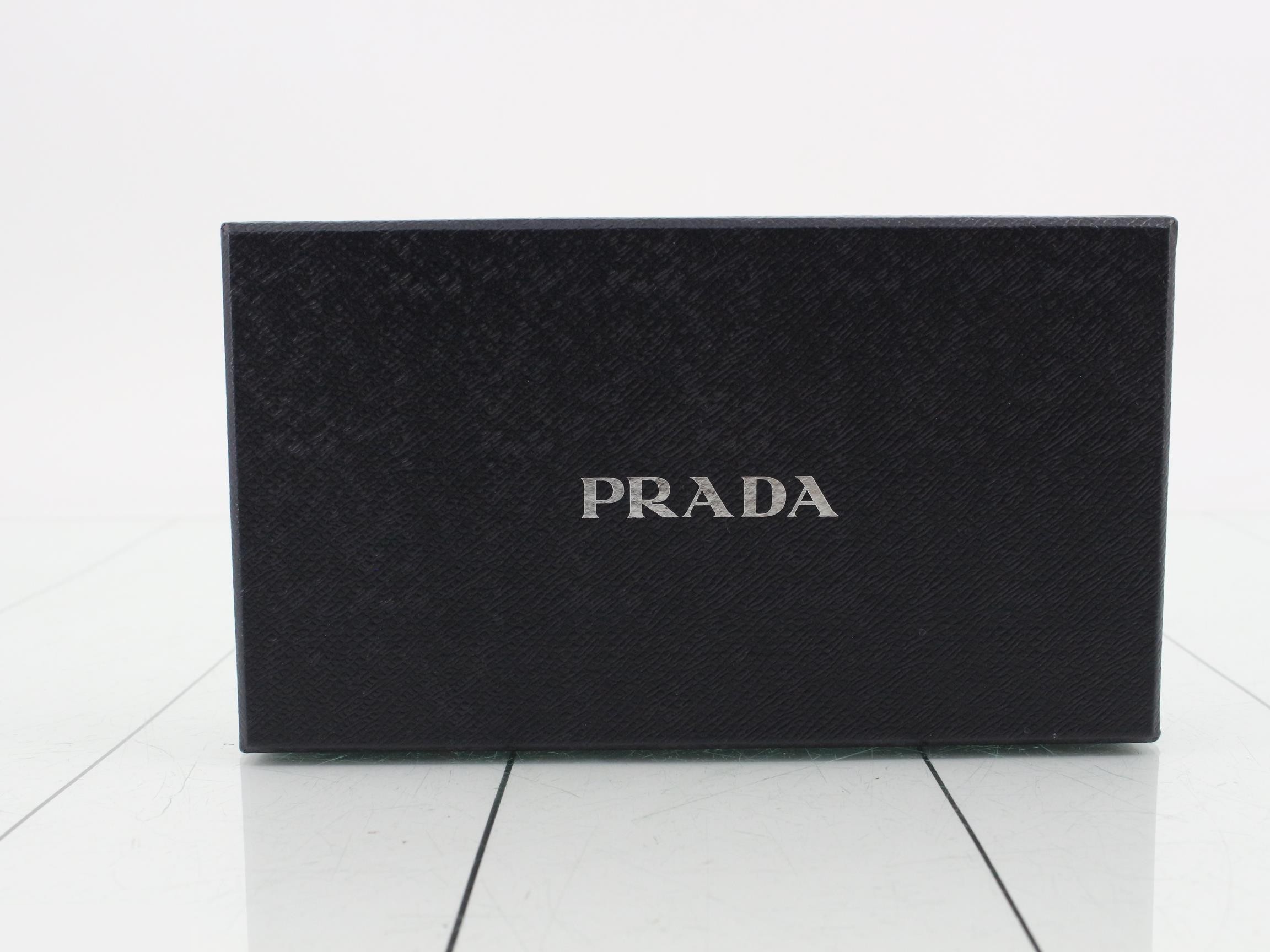 long wallet — view 5