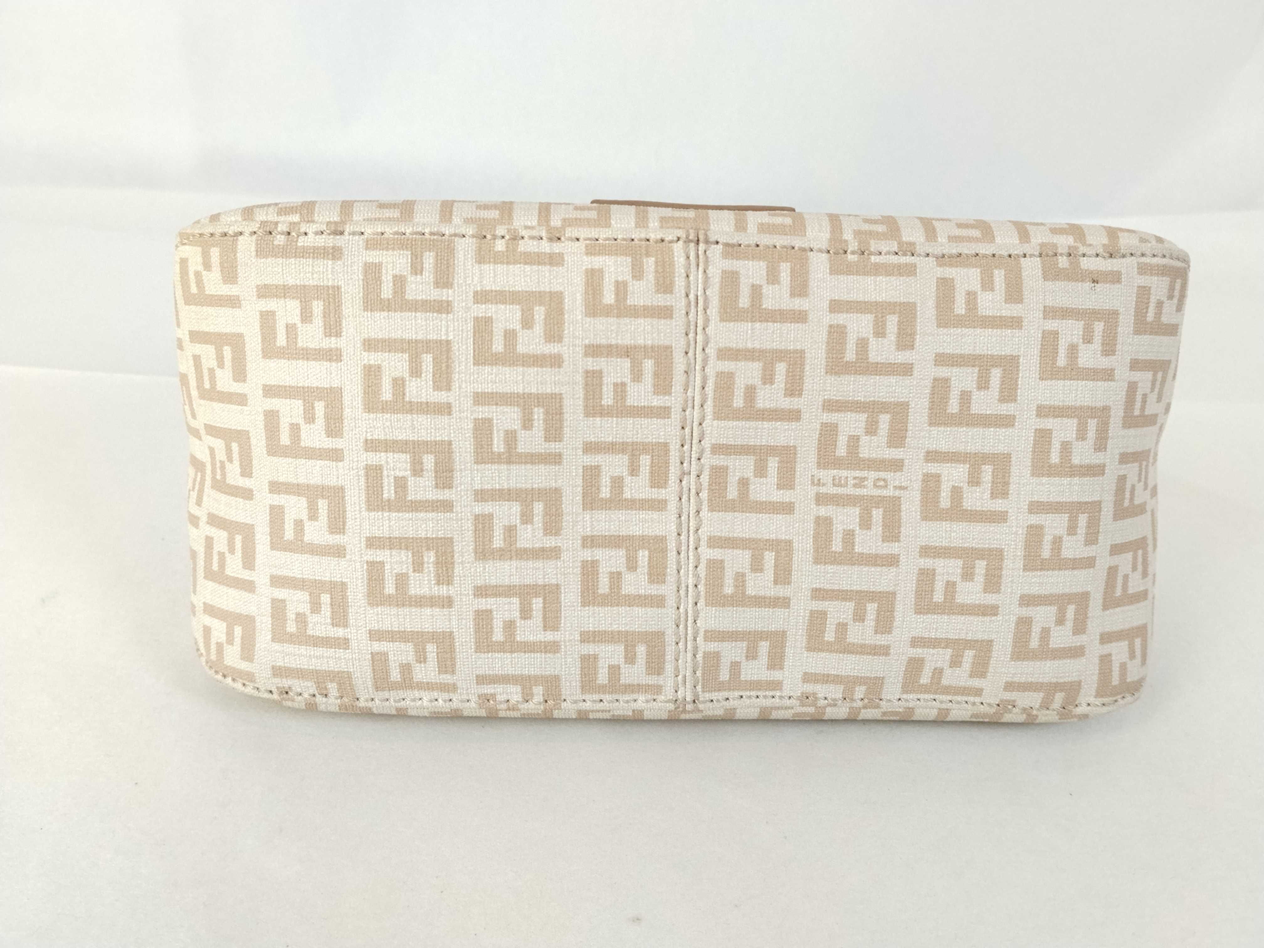 Mamma Fendi Zucchino Mamma Bucket Handbag — view 7