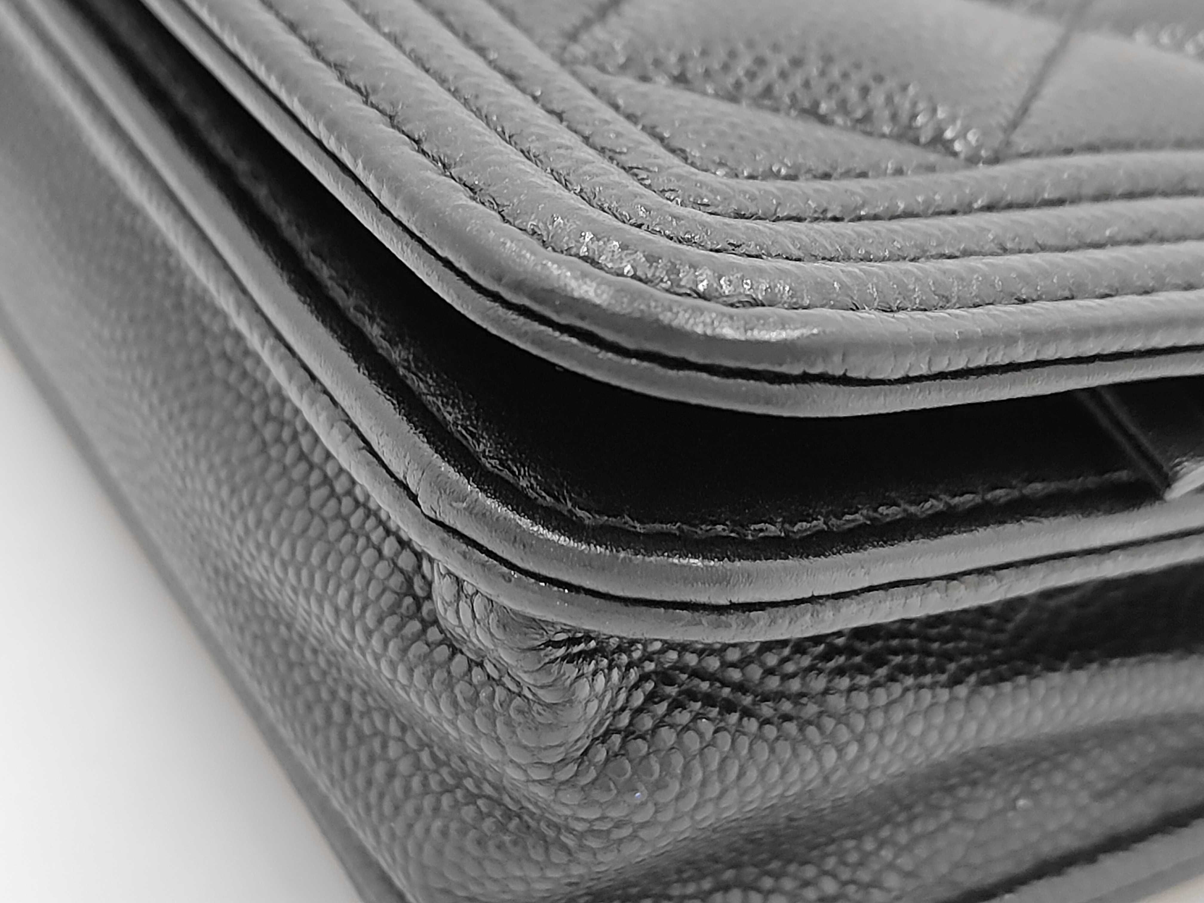 Boy Caviar Skin Chain Wallet, serial number 29 series, with dust bag, card, and sticker, also includes a shoulder bag. — view 4
