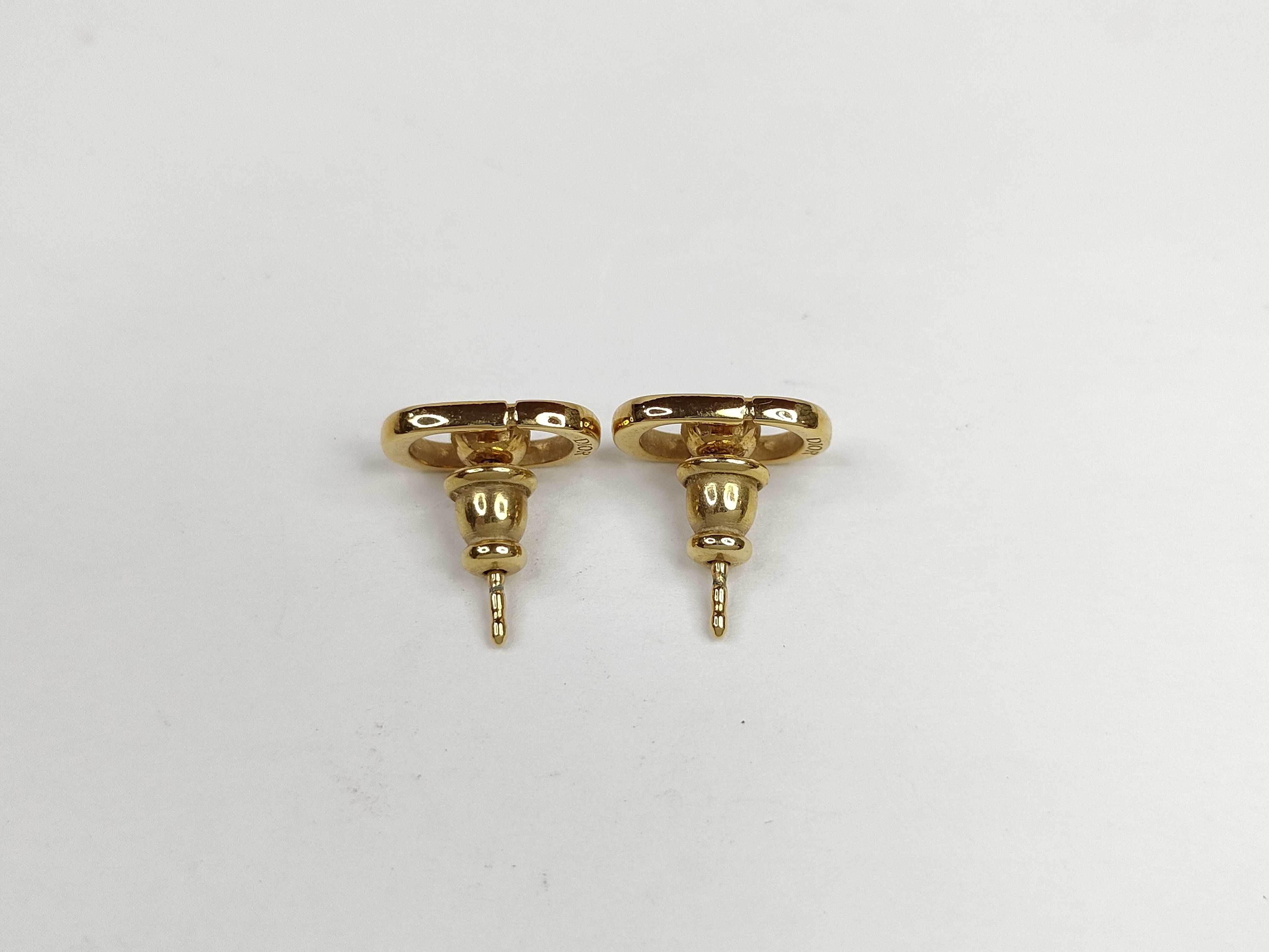 earrings — view 2