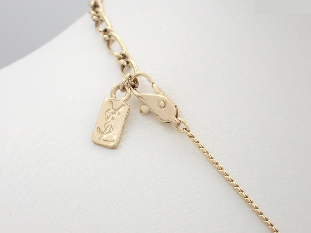 Other lines: Precious metals, necklaces, pendants, logo, octagon, gold. — view 2