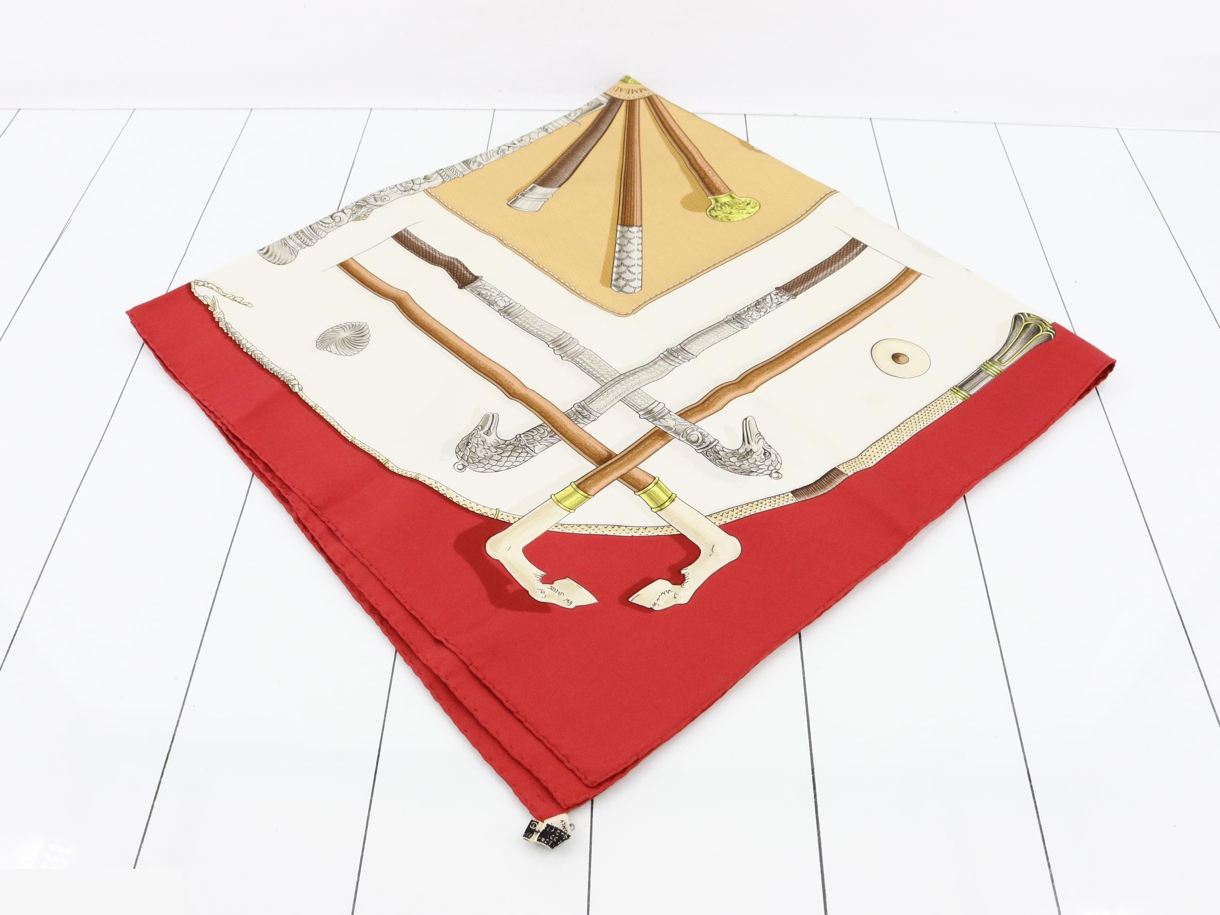 Carre 90 Scarf