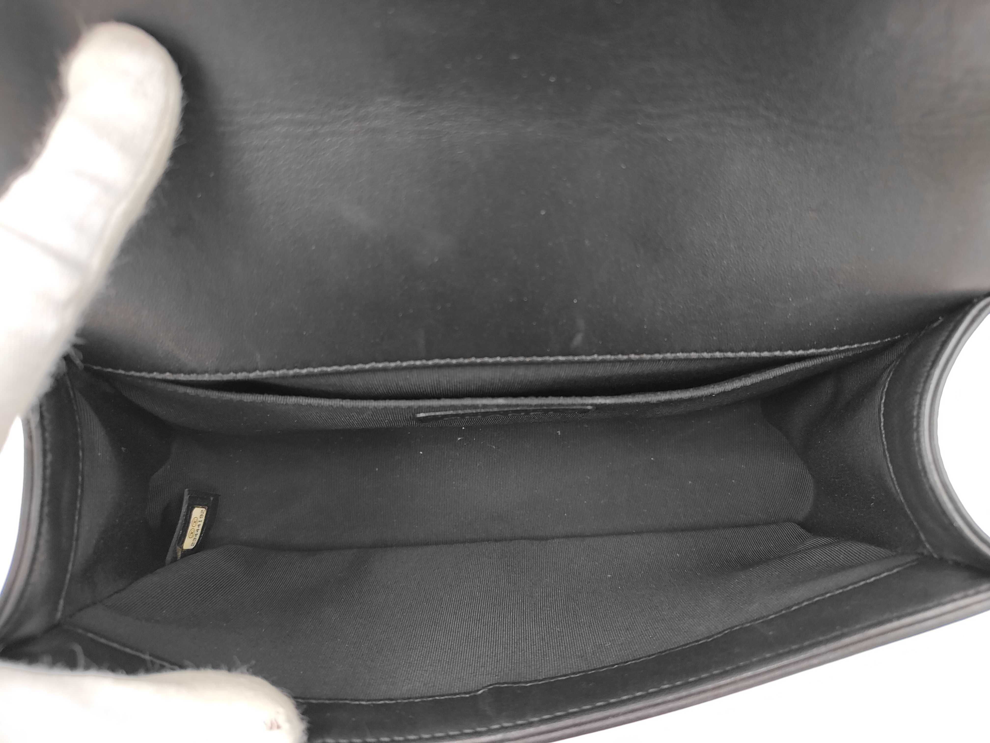 Black Lambskin Boy 25cm GP Hardware Matelassé Chain Shoulder Bag (Serial Number 23) — view 9