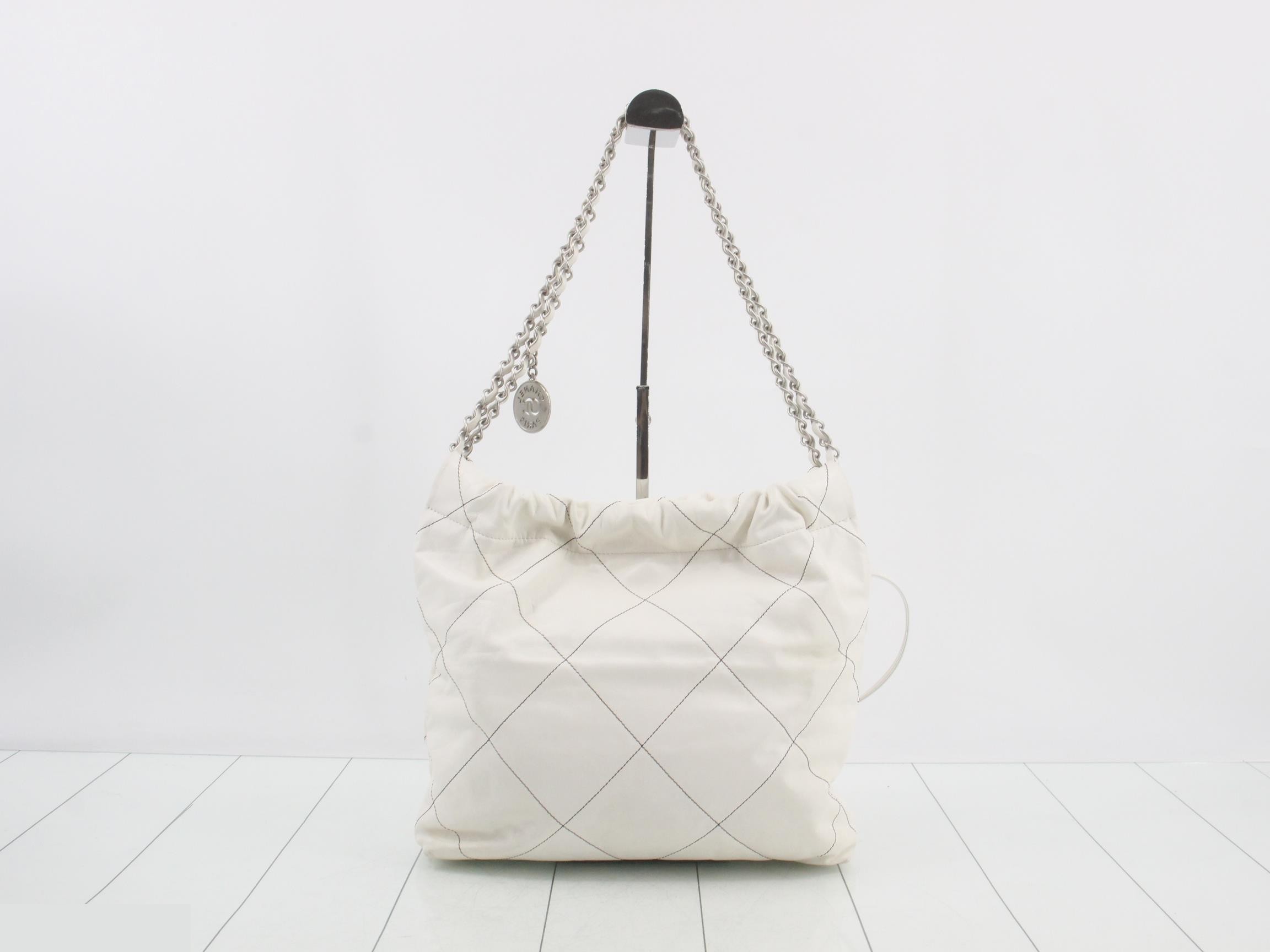 Plate CHANEL22 Chain Shoulder Bag — view 2