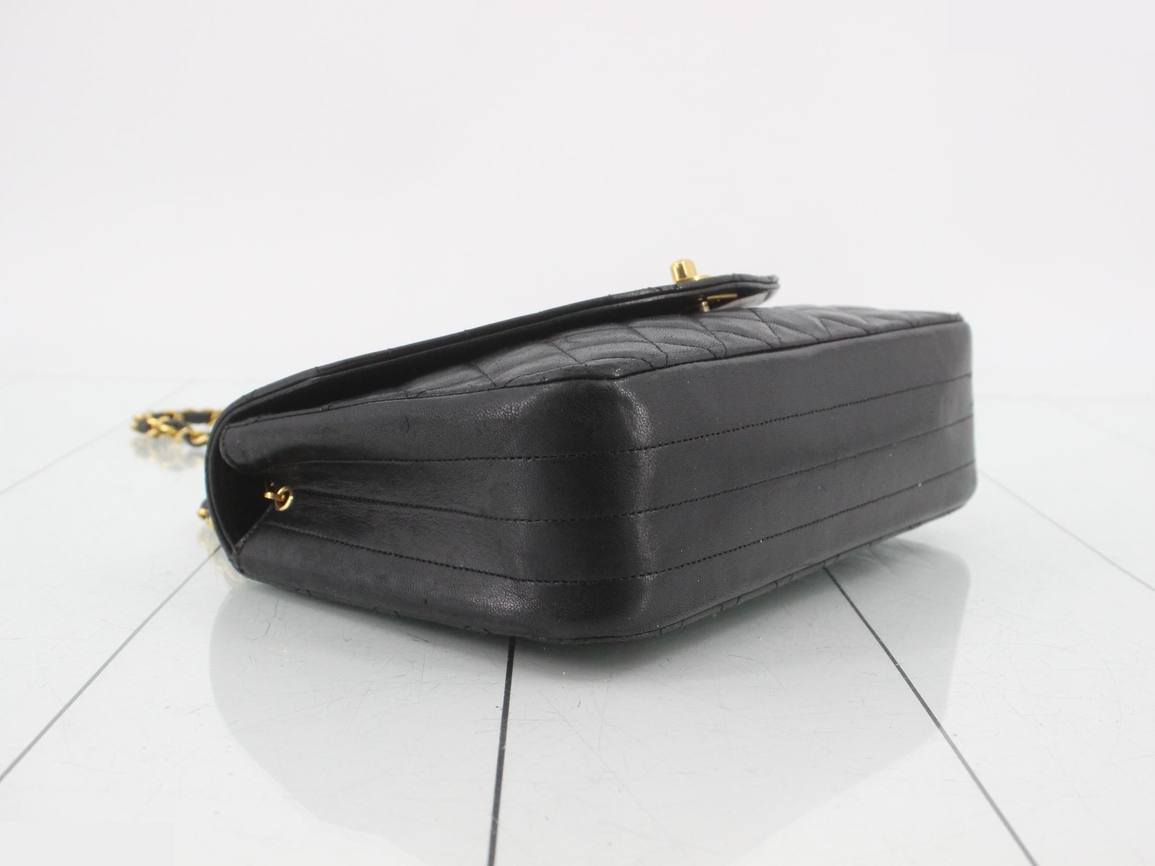 Matelassé (bag) - Shoulder bag — view 5