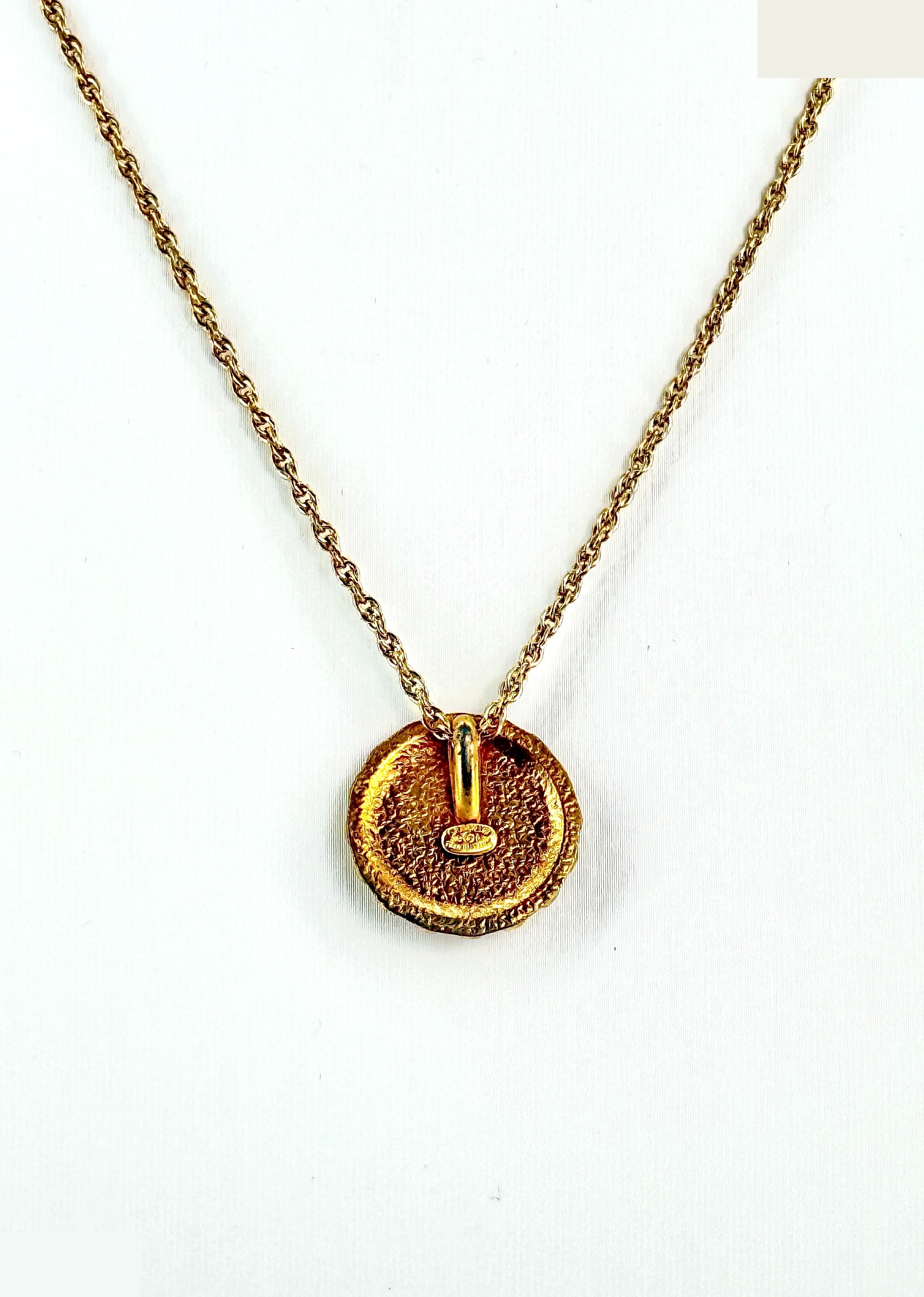 Logo, flower motif, color (precious metal), necklace, pendant — view 4