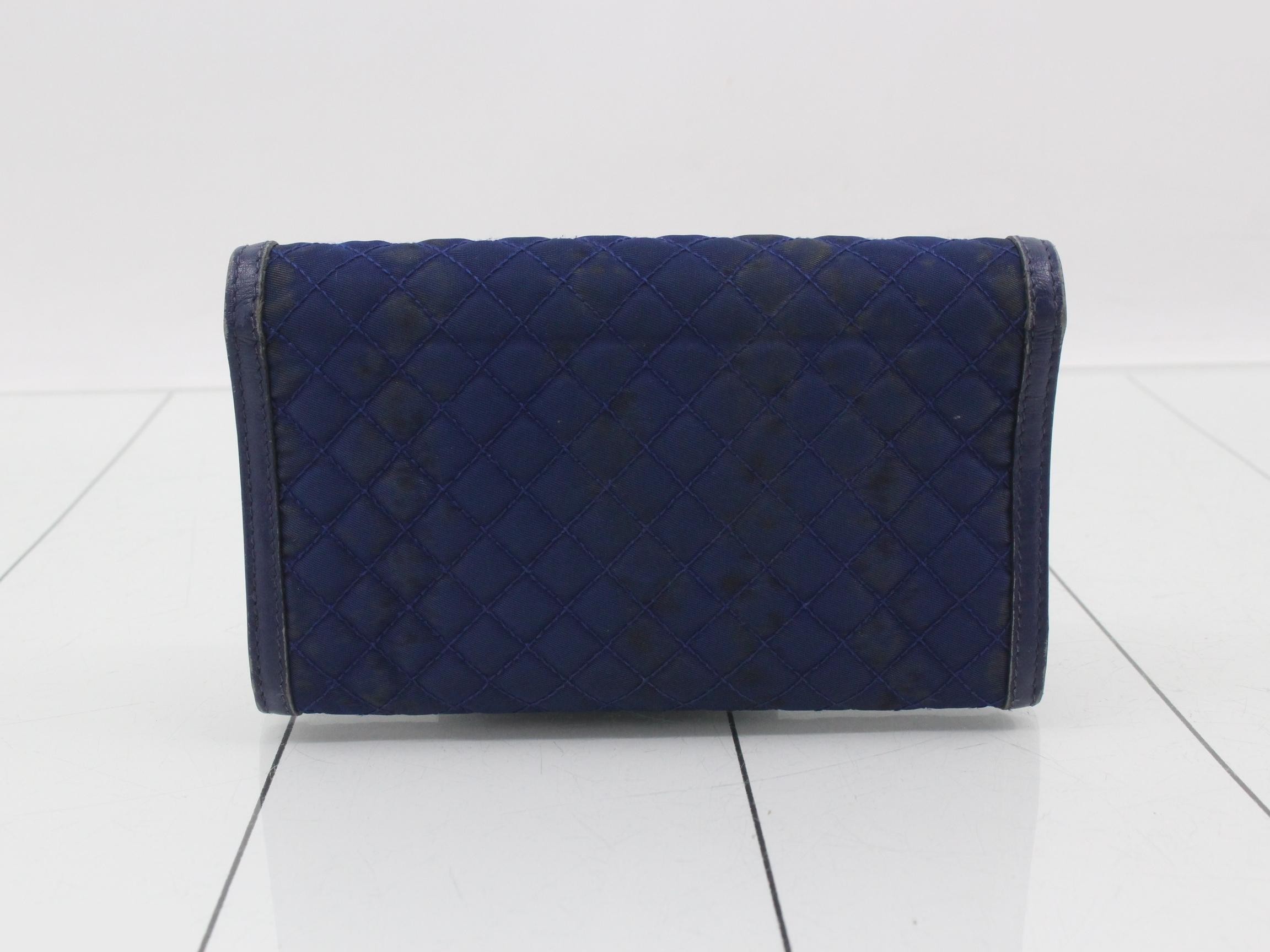 bi-fold long wallet, blue — view 2
