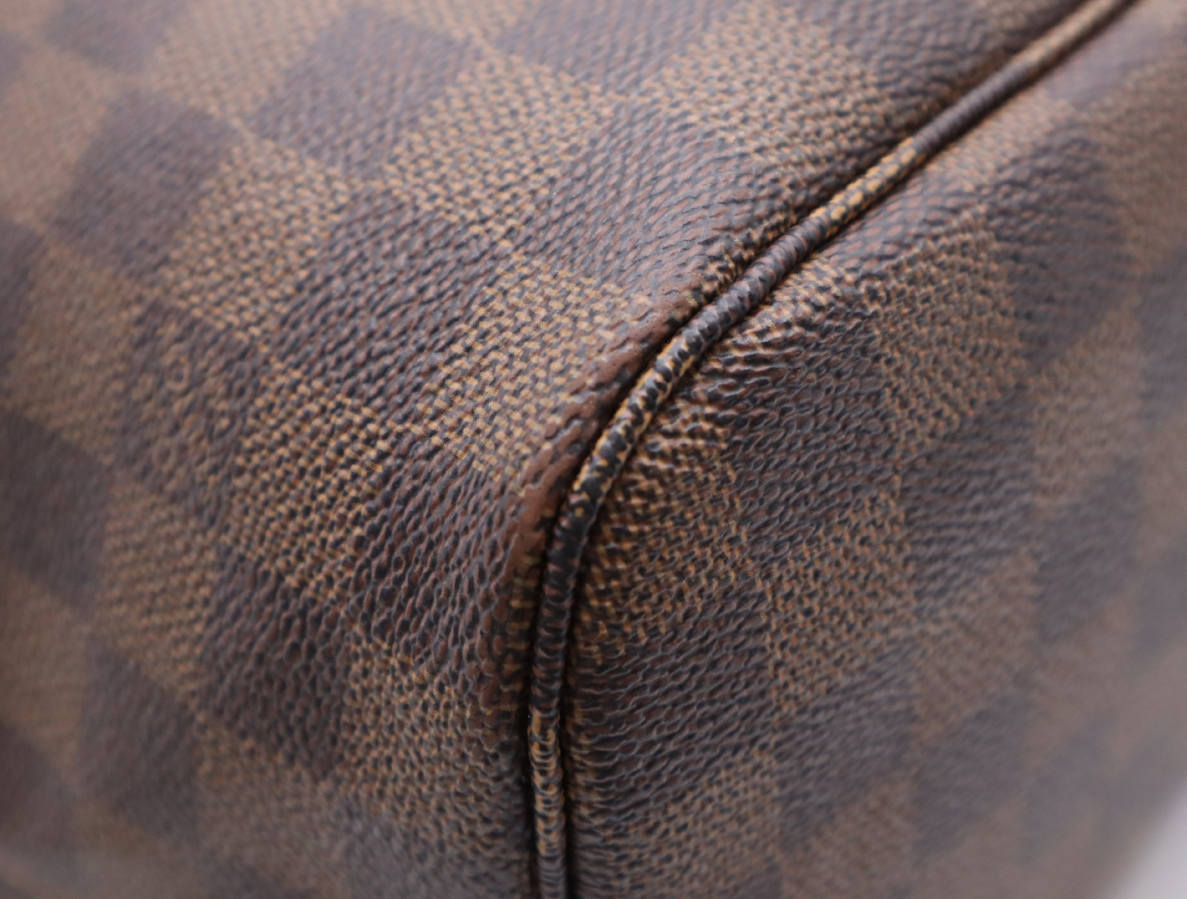 N51105 Damier Neverfull MM (Old Model) Tote Bag — view 6