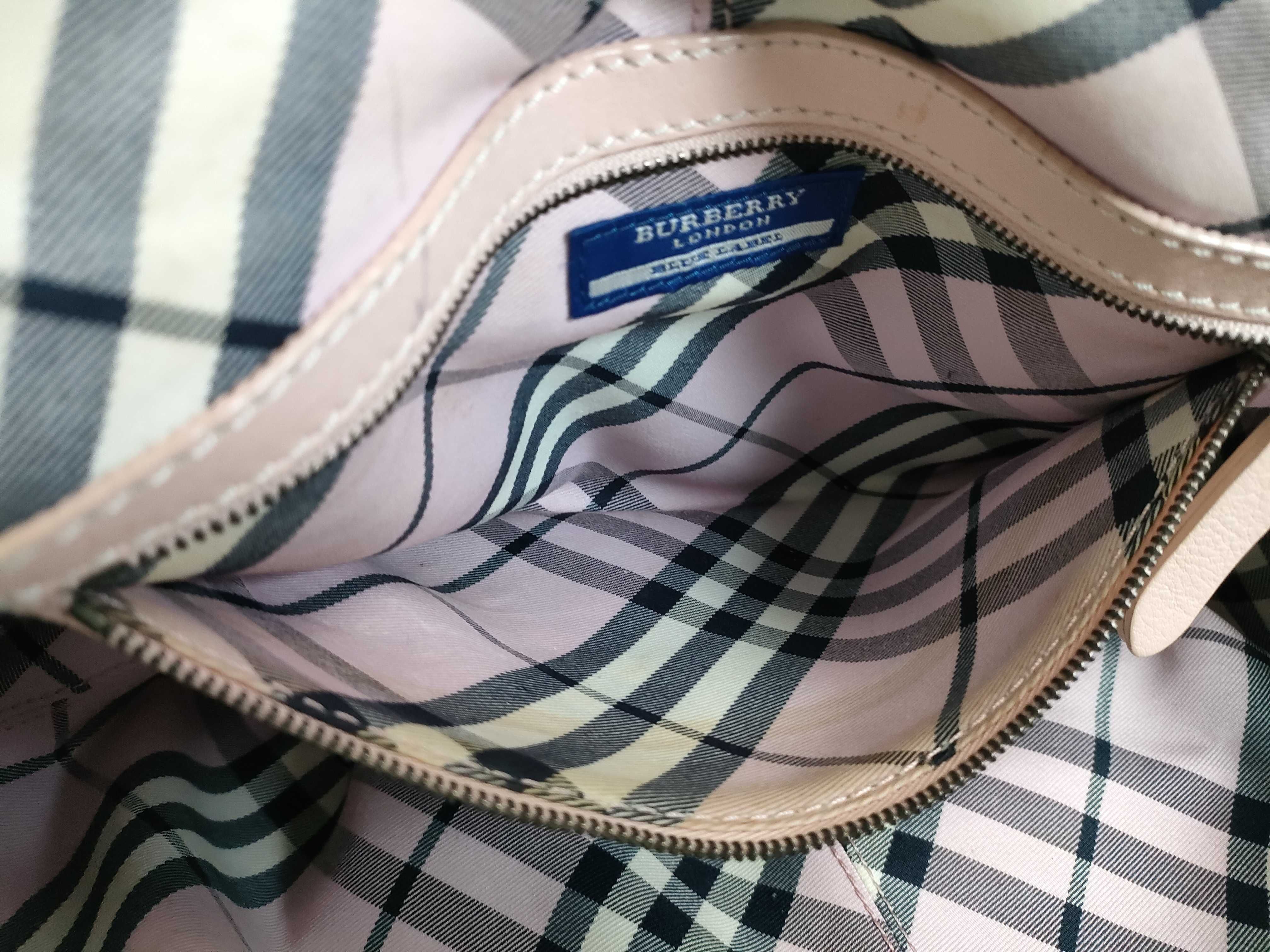 Blue Label Leather Bag / Check Interior Handbag — view 11