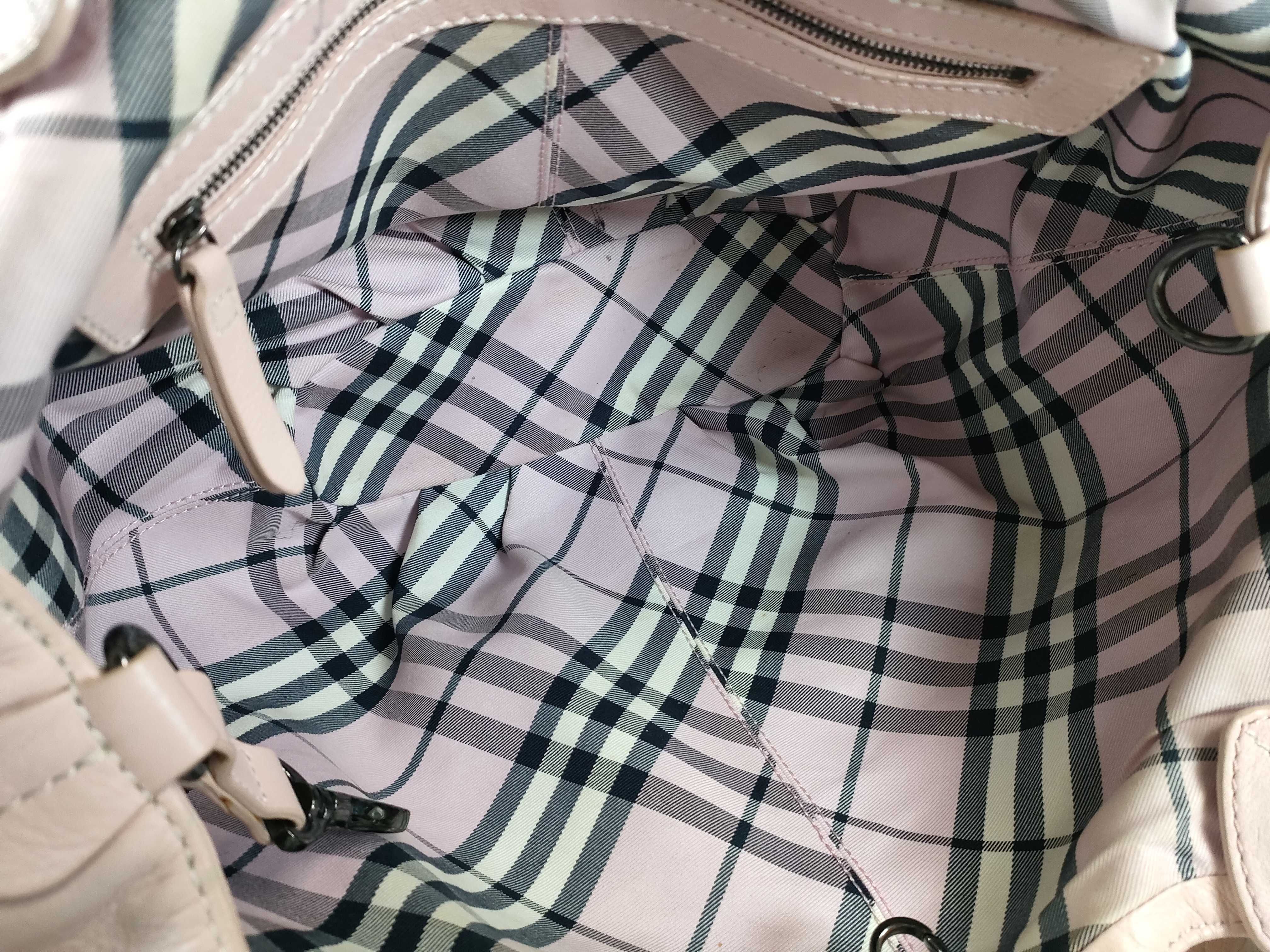 Blue Label Leather Bag / Check Interior Handbag — view 9