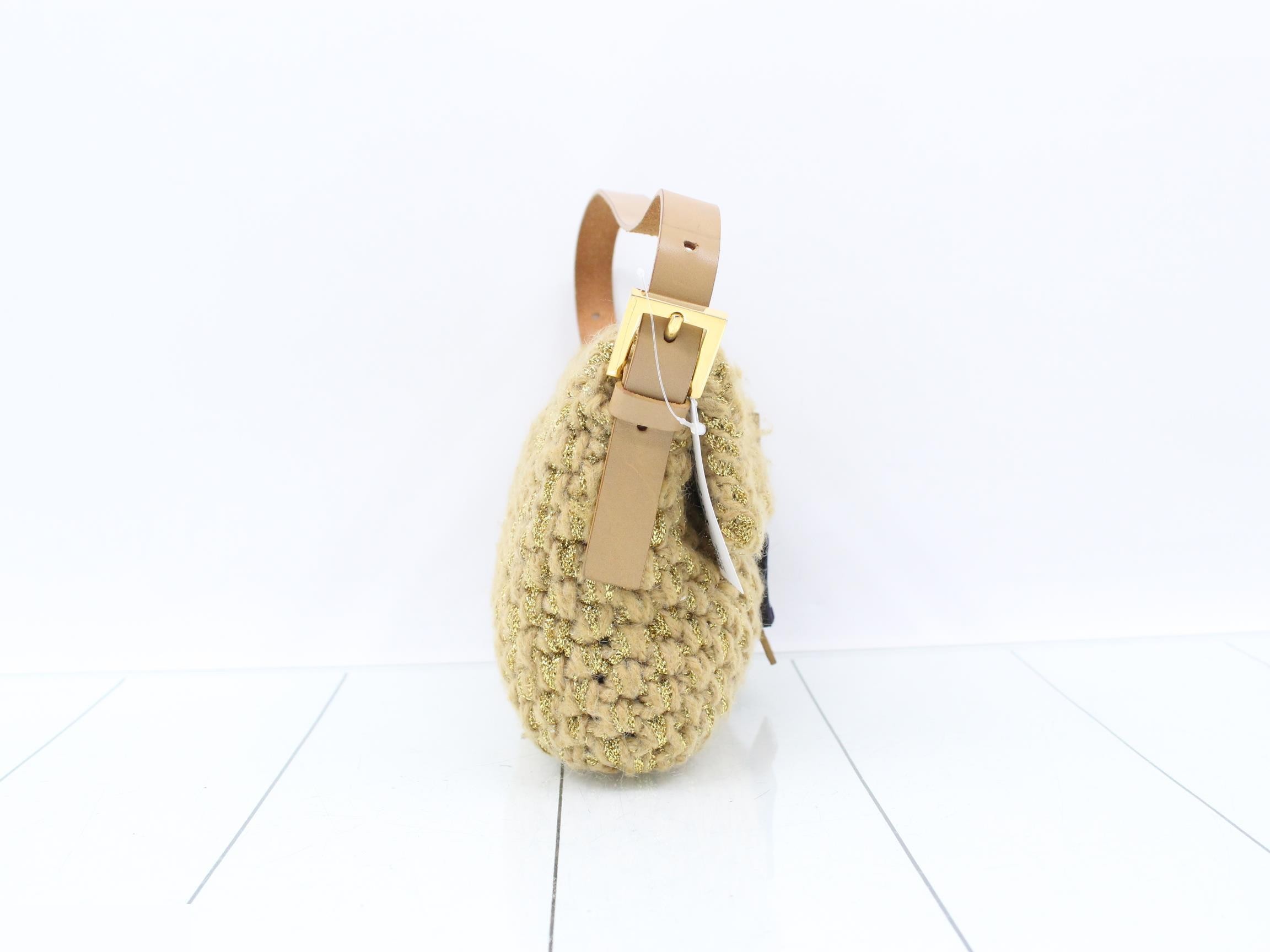 Baguette shoulder bag, knit, glitter, beige, calfskin, gold, wool — view 4