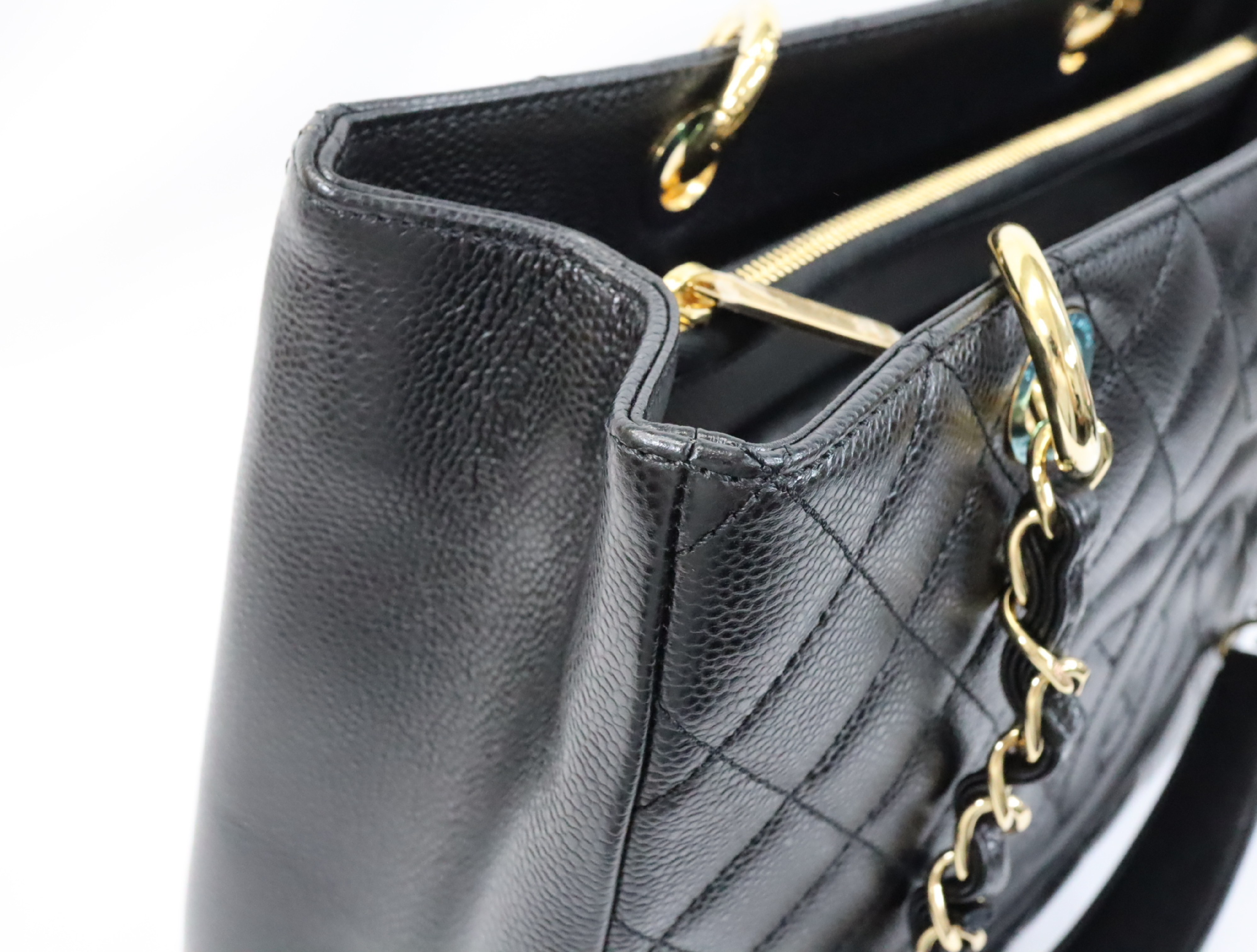 GST Caviar Skin Chain Tote Bag, Black, Serial Number 19, Gold Hardware, A50995 Tote Bag — view 13