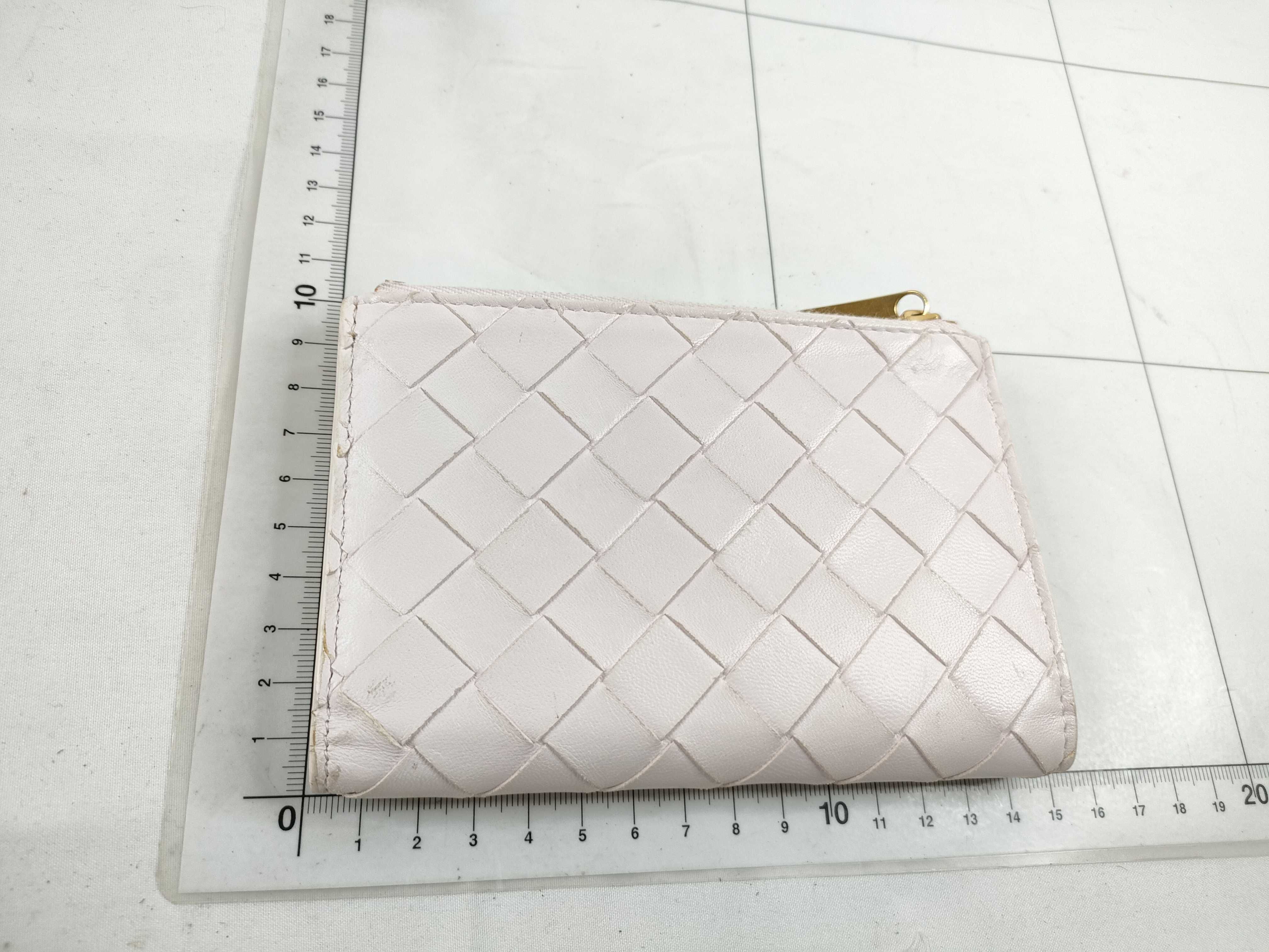 Intrecciato Medium Compact Wallet — view 2