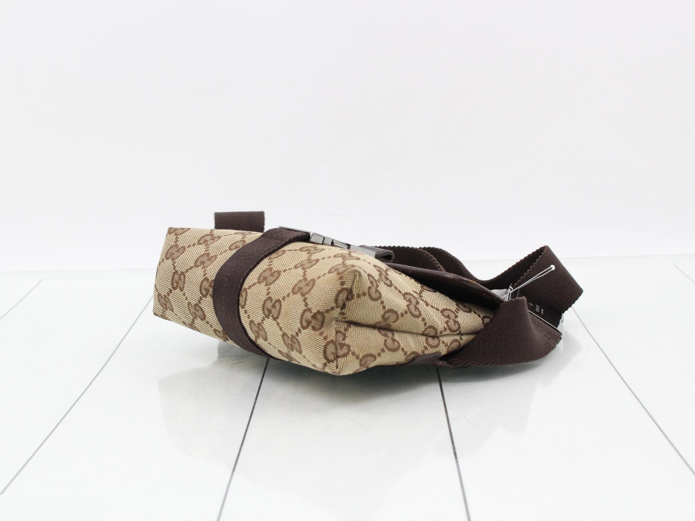 GG Canvas Shoulder Bag — view 6