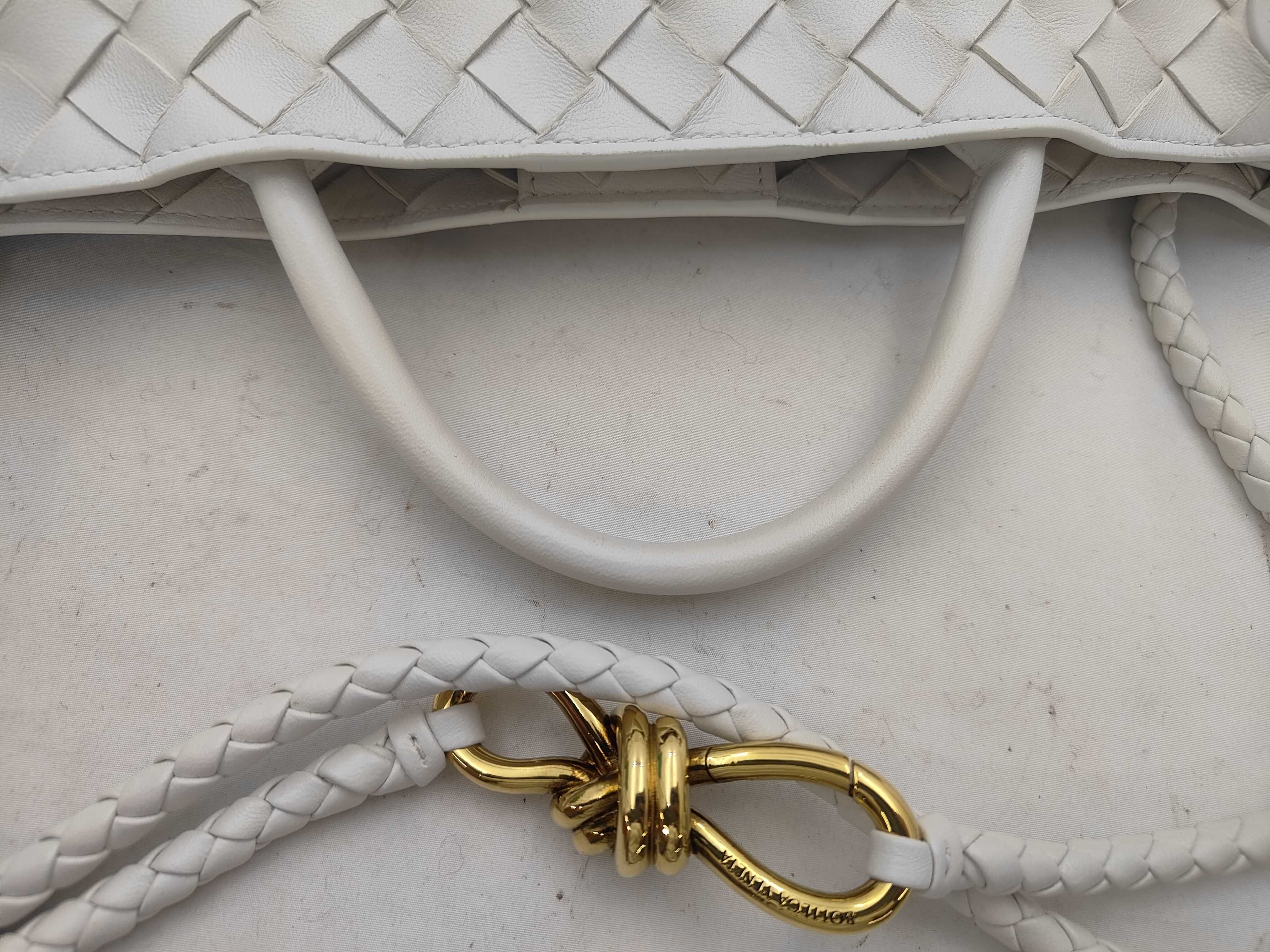Intrecciato Andiamo Handbag — view 3