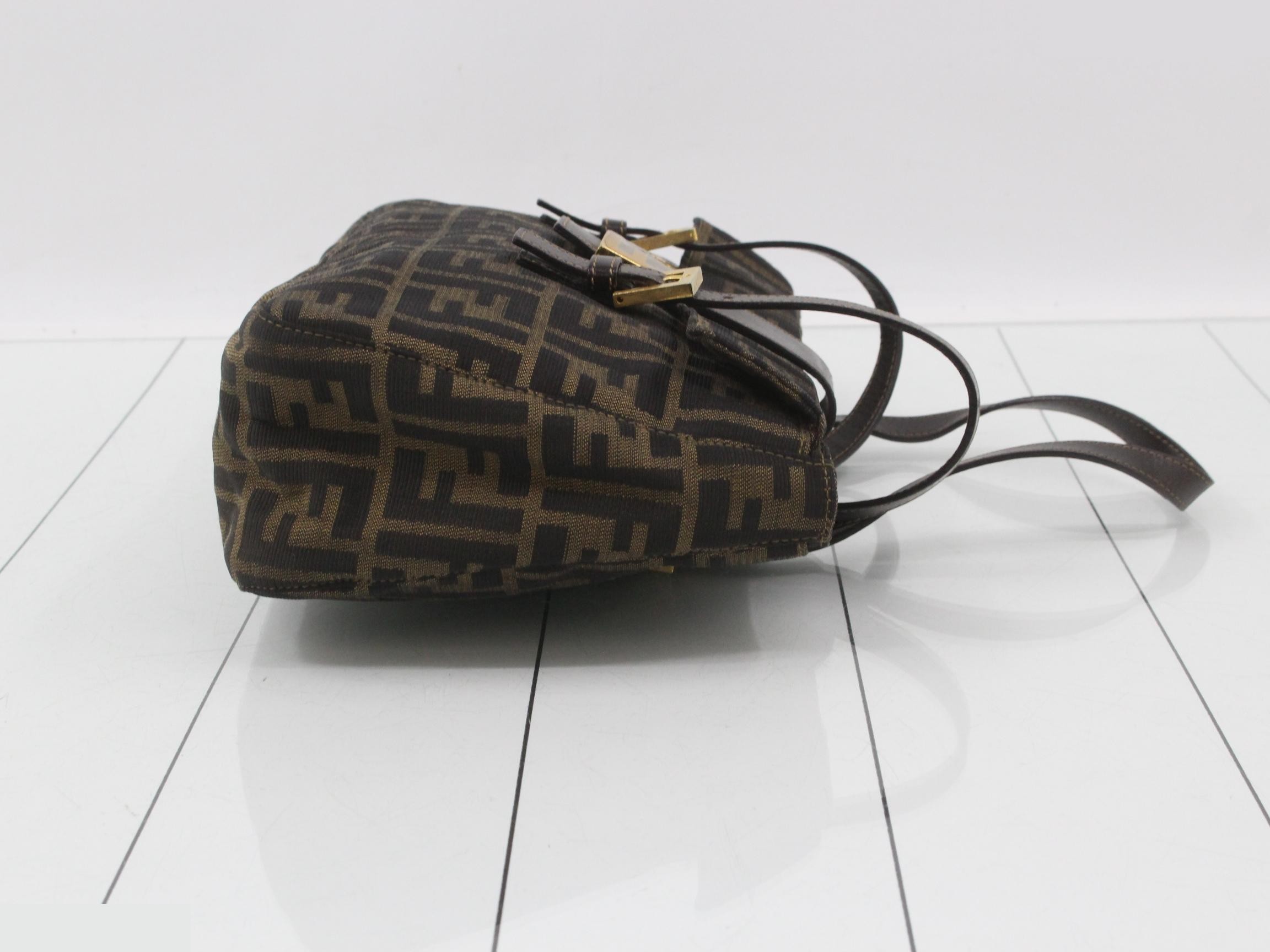 ZUCCA (Bag) - Shoulder Bag - Mamma Bucket - Brown — view 3