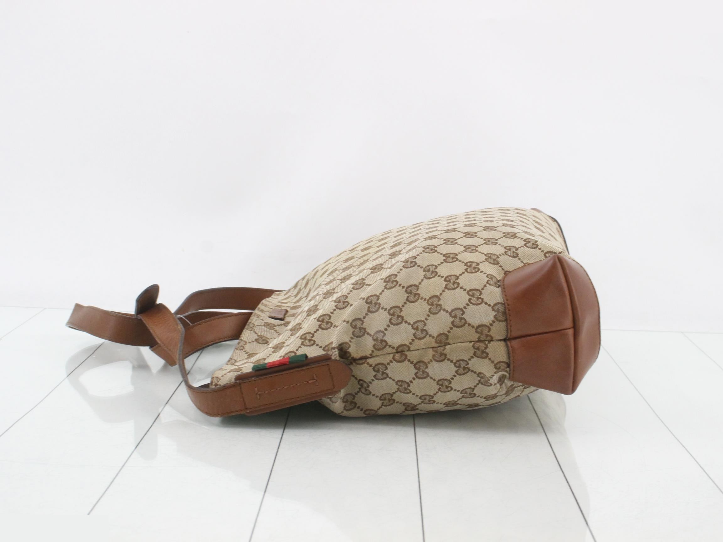Shoulder bag — view 4