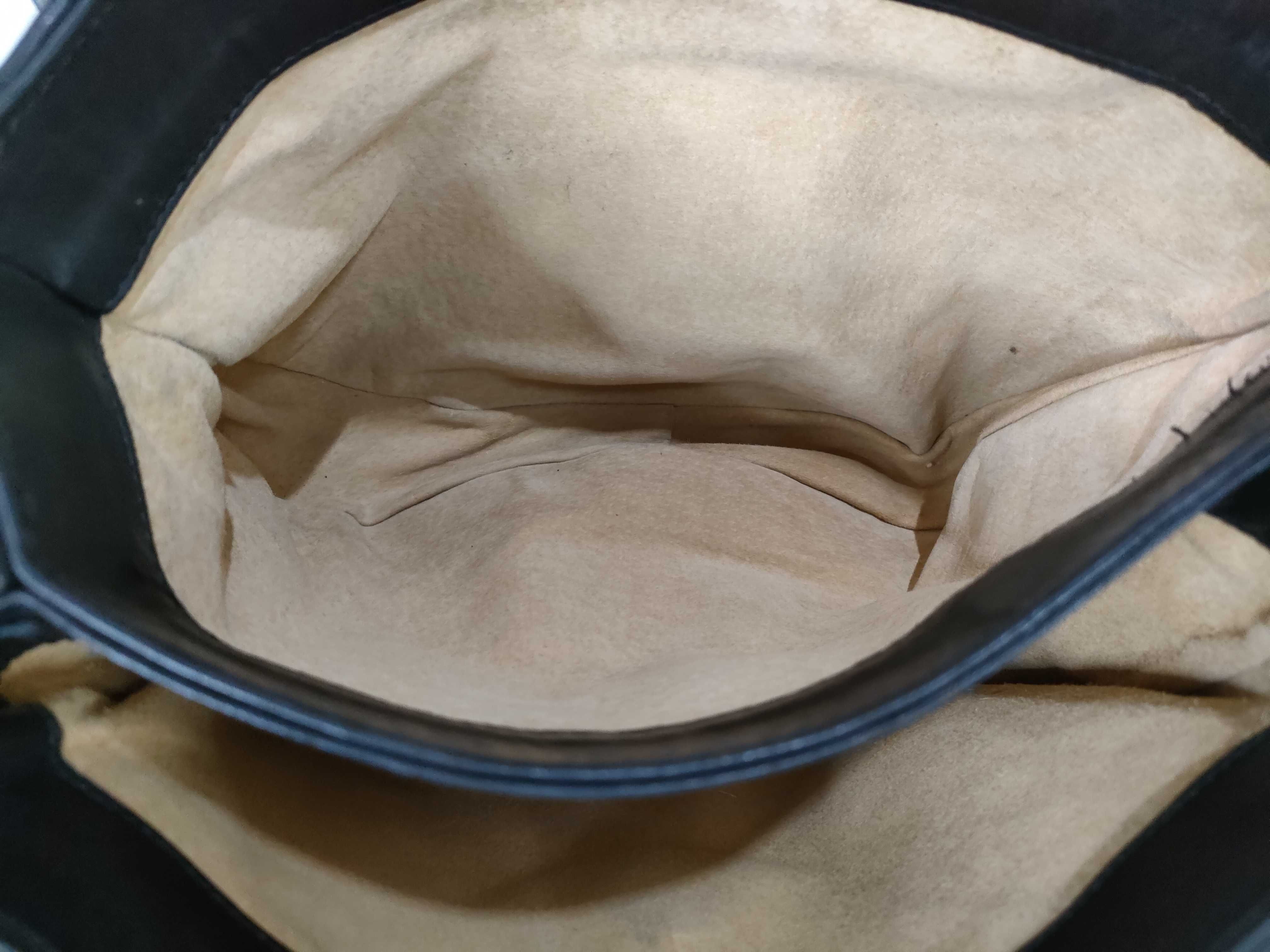 Intrecciato Vintage Shoulder Bag — view 11