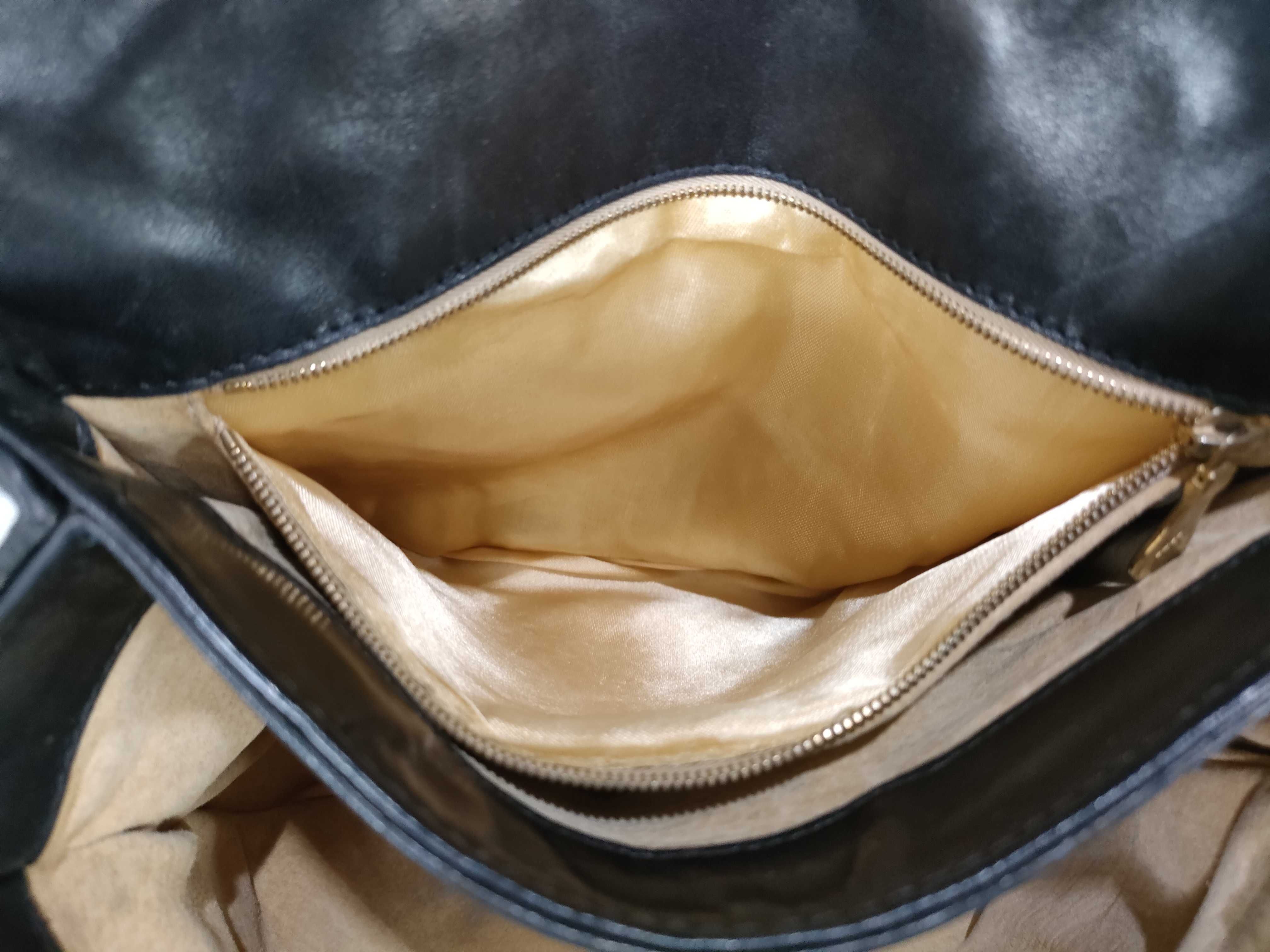 Intrecciato Vintage Shoulder Bag — view 12