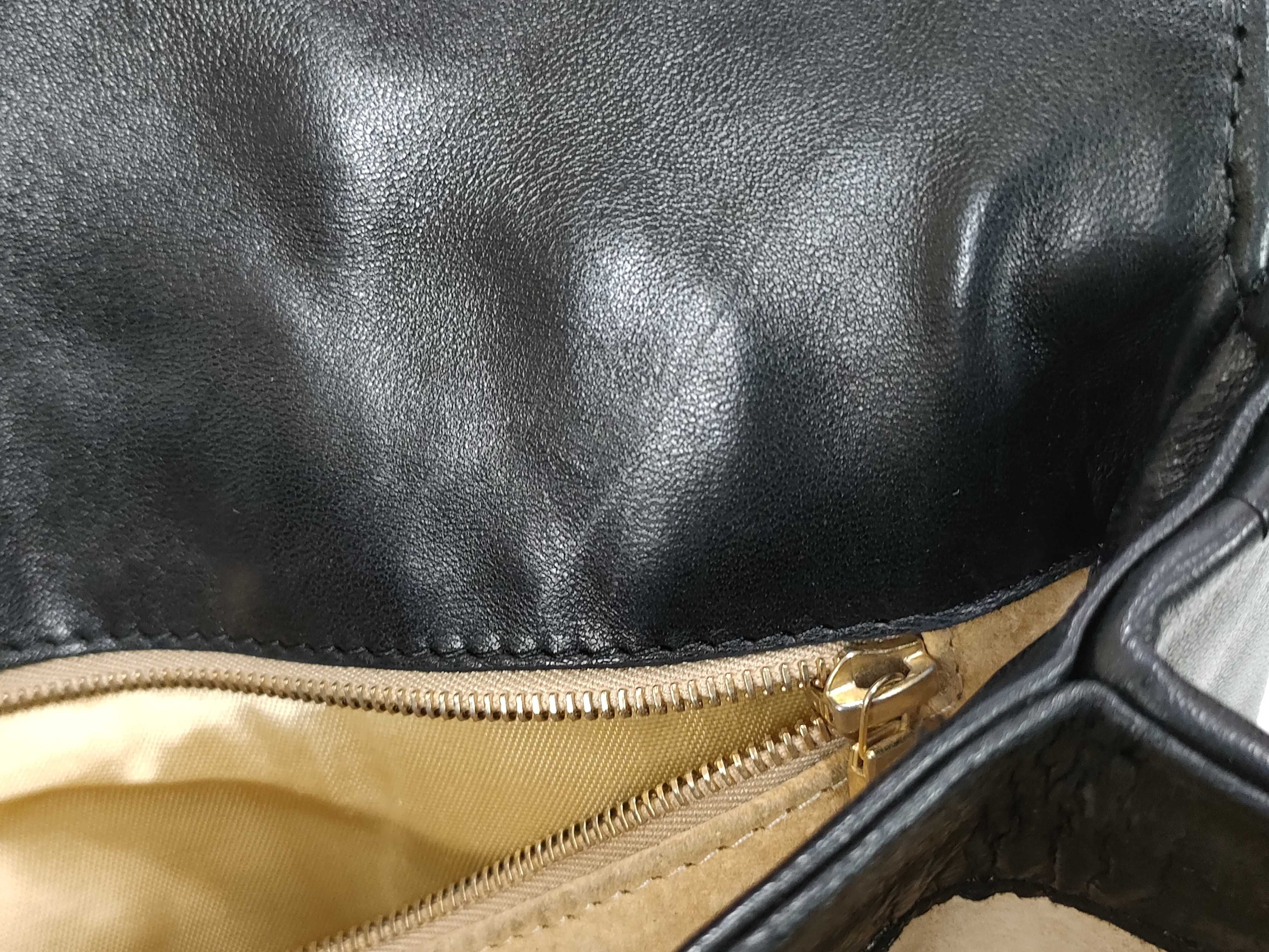 Intrecciato Vintage Shoulder Bag — view 14