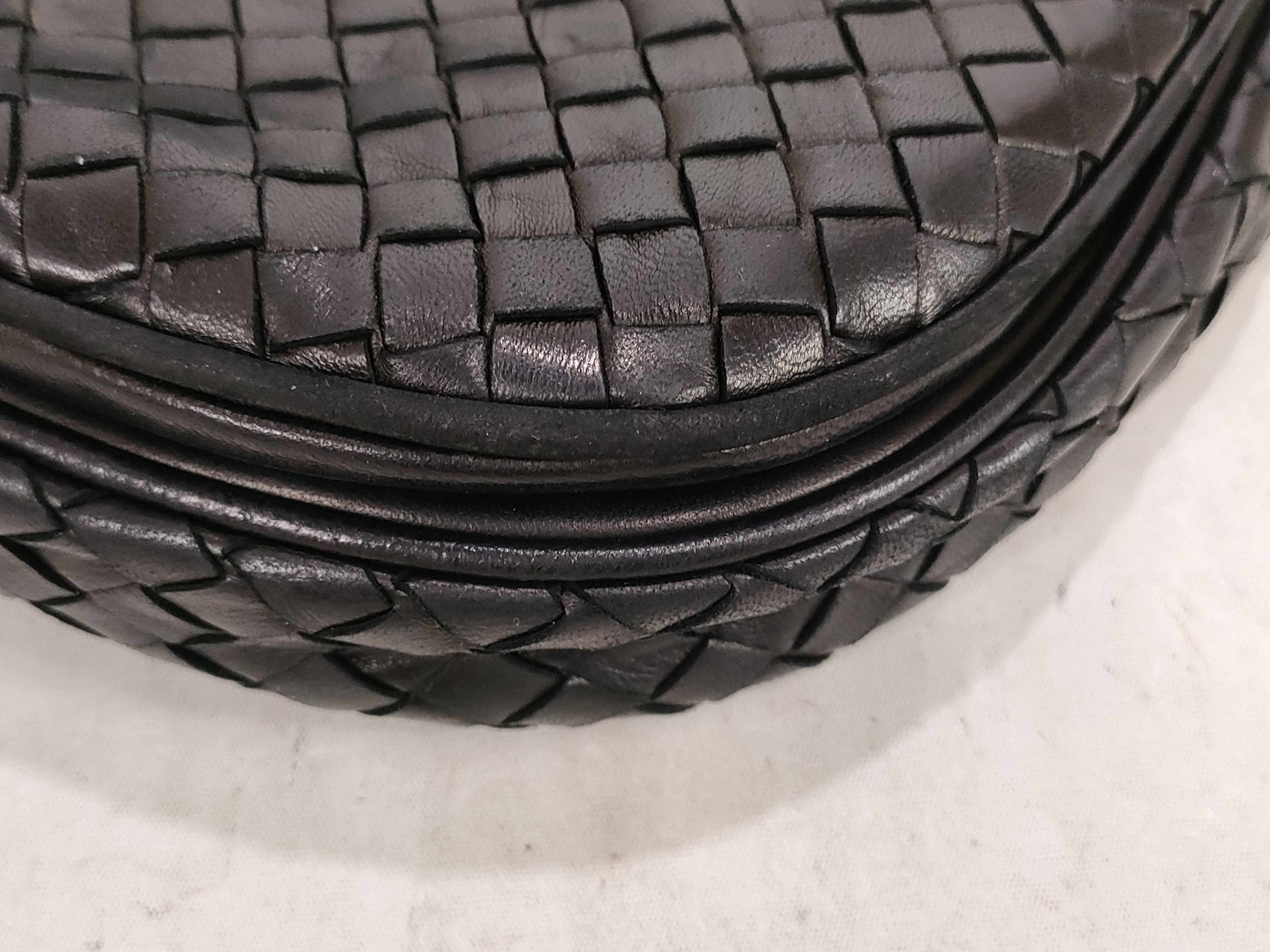 Intrecciato Vintage Shoulder Bag — view 8