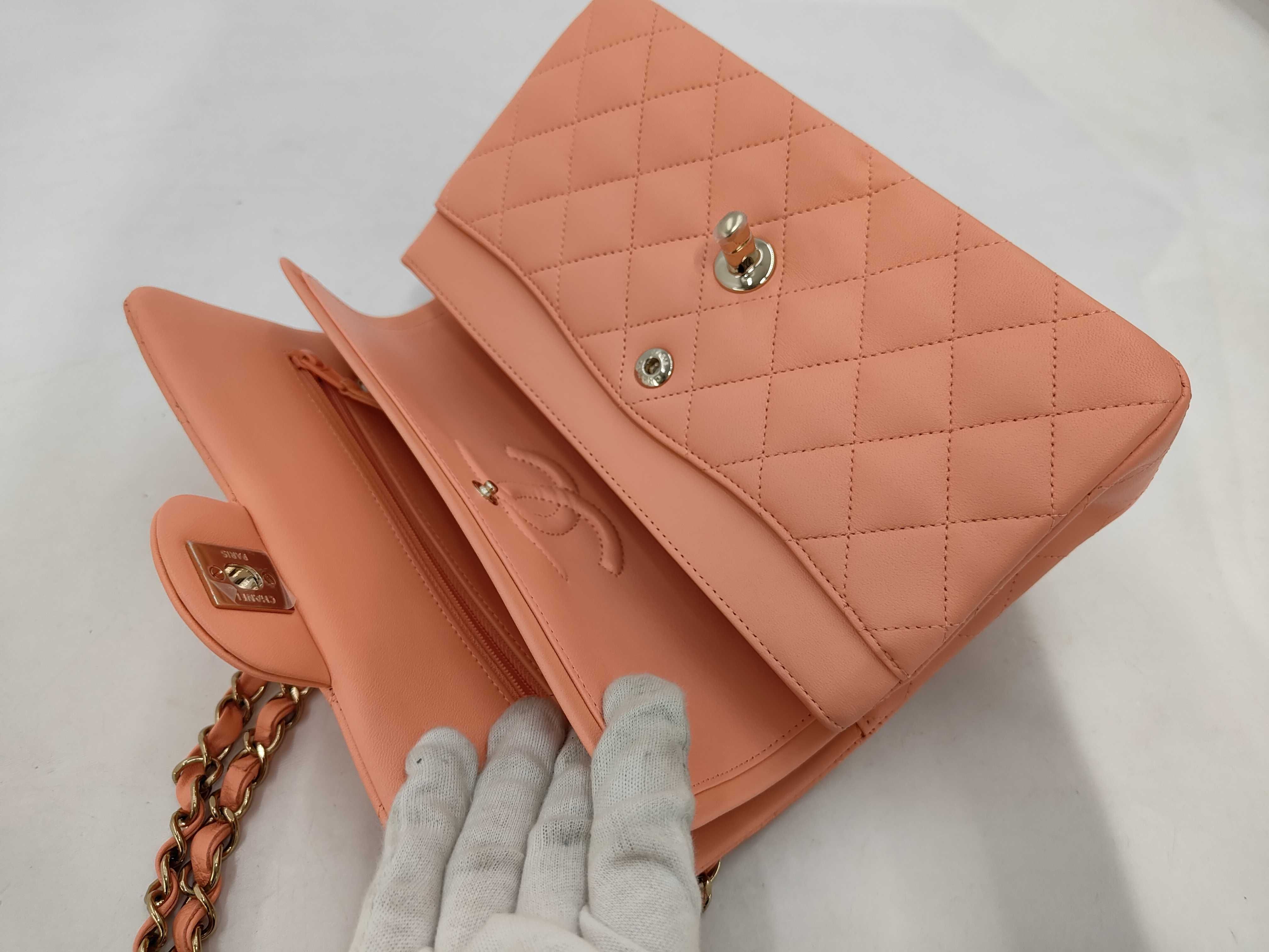 Matelassé 23 Lambskin Double Flap Double Chain Pink Shoulder Bag — view 8