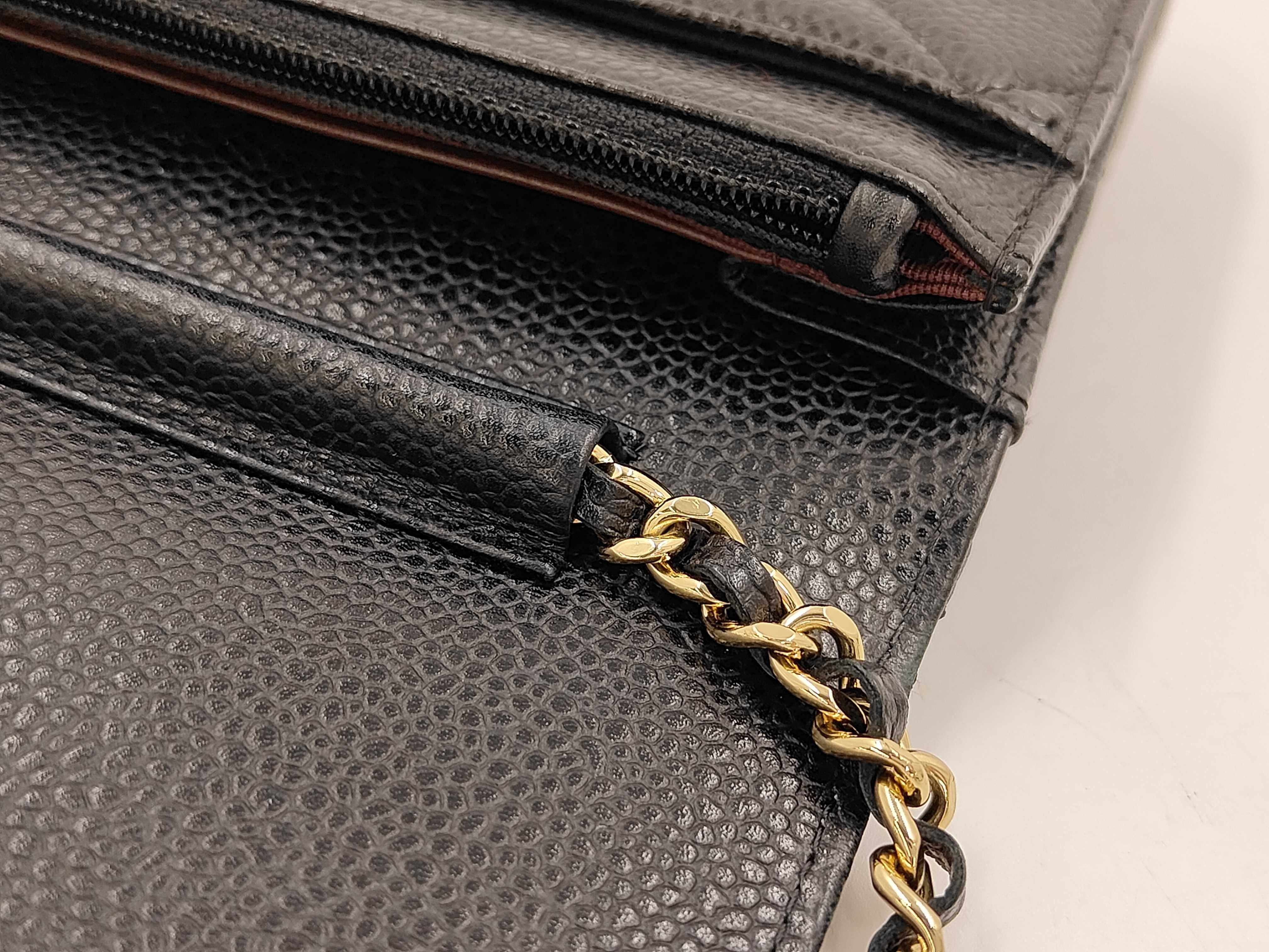 Woc Black Gold Buckle Chain Shoulder Bag — view 5