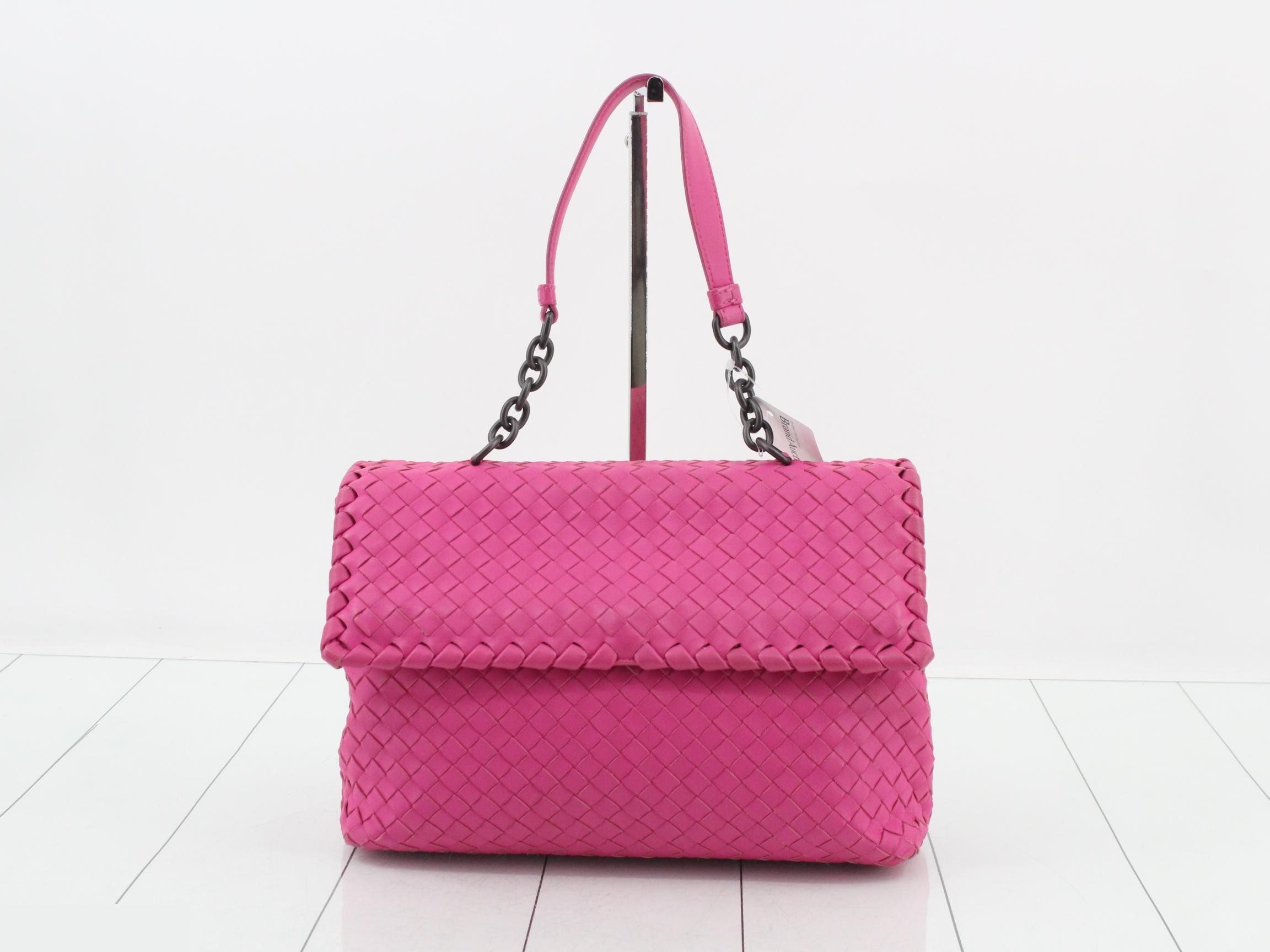 Intrecciato Shoulder Bag, Leather, Pink