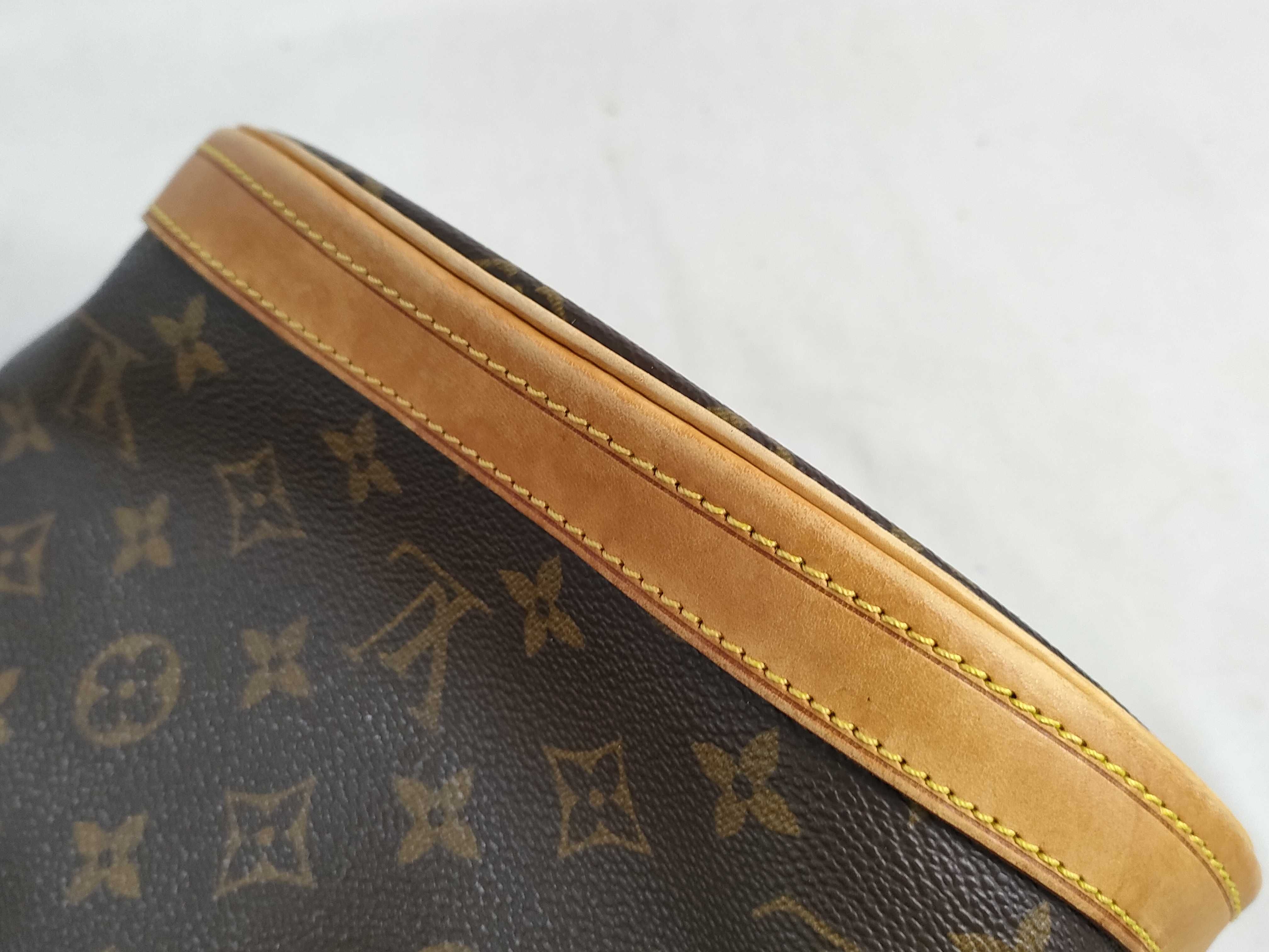 Monogram Bucket PM M42238 Handbag Tote Bag — view 14