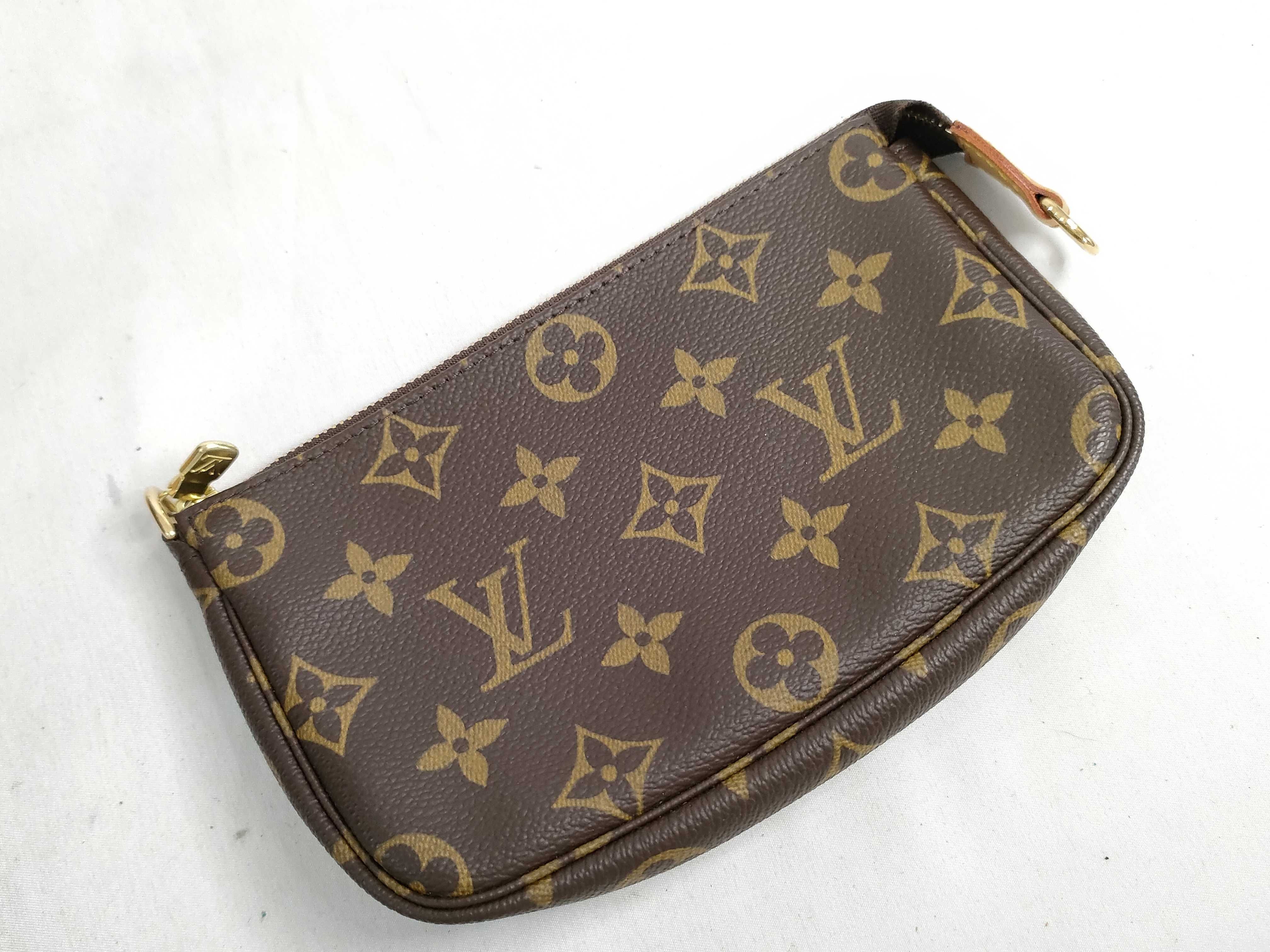 Monogram Bucket PM M42238 Handbag Tote Bag — view 15