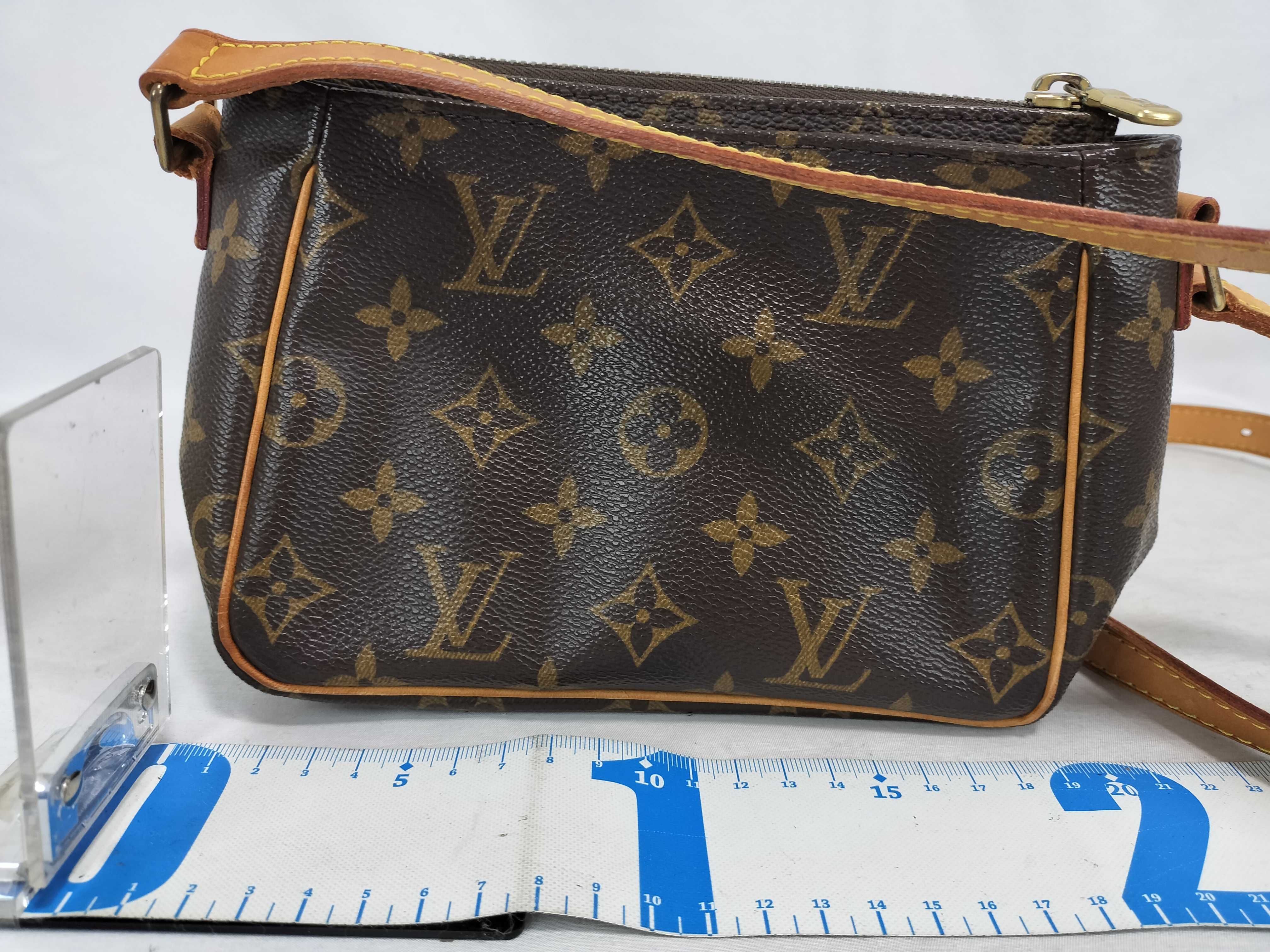 Monogram Vuitton Monogram Vivacite PM M51165 Serial number unclear Brown Shoulder Bag — view 2