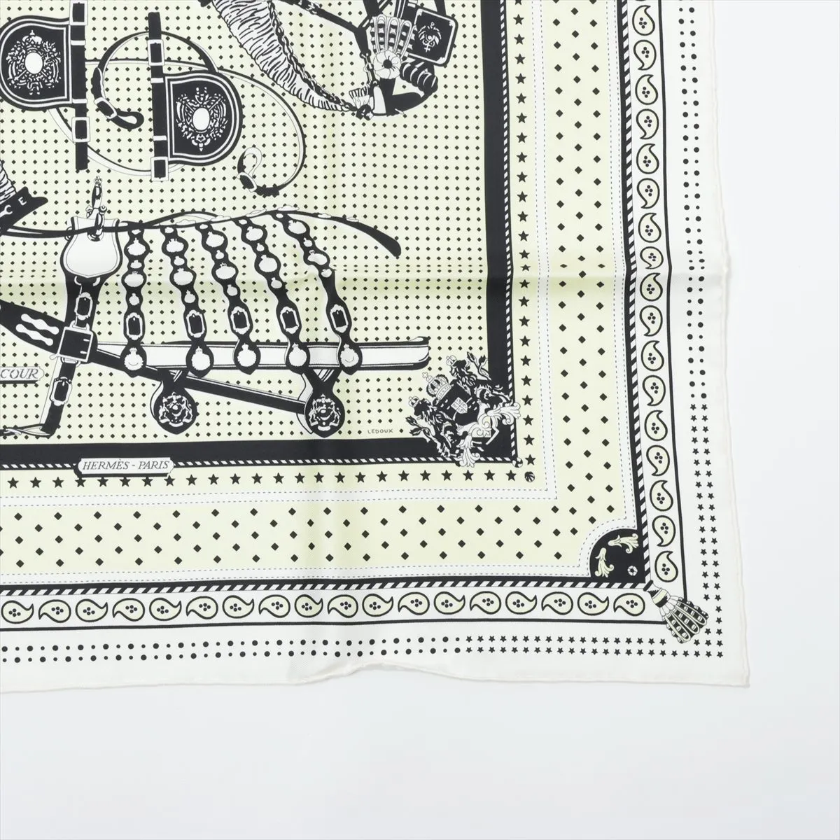 Carre 55 Bandana, Harnais de Cour (Court Harness), Silk Scarf, Slightly Slubbed, with Paper Tag, Jaune (Yellow) Souffle — view 4