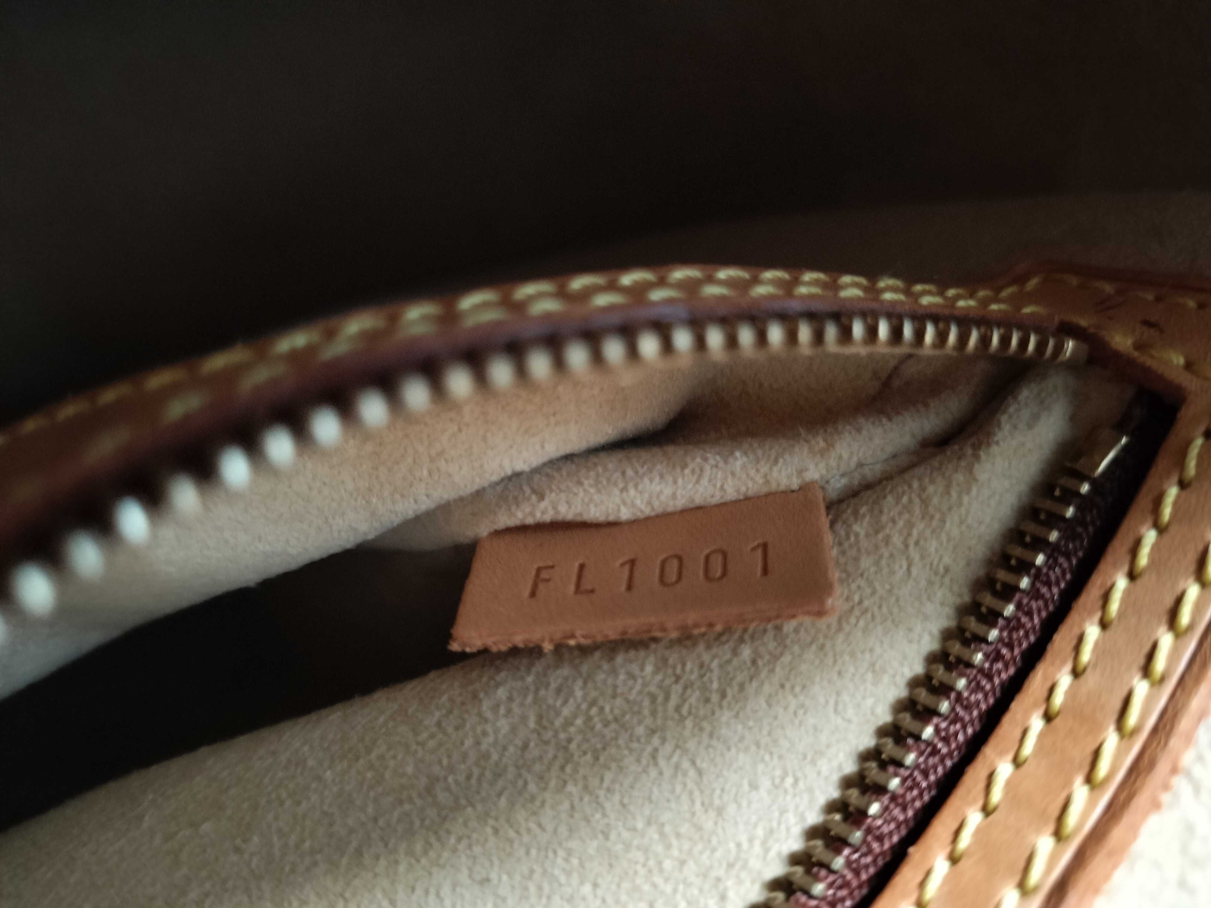 Monogram Louis Vuitton Monogram Looping MM M51146 Shoulder Bag — view 15